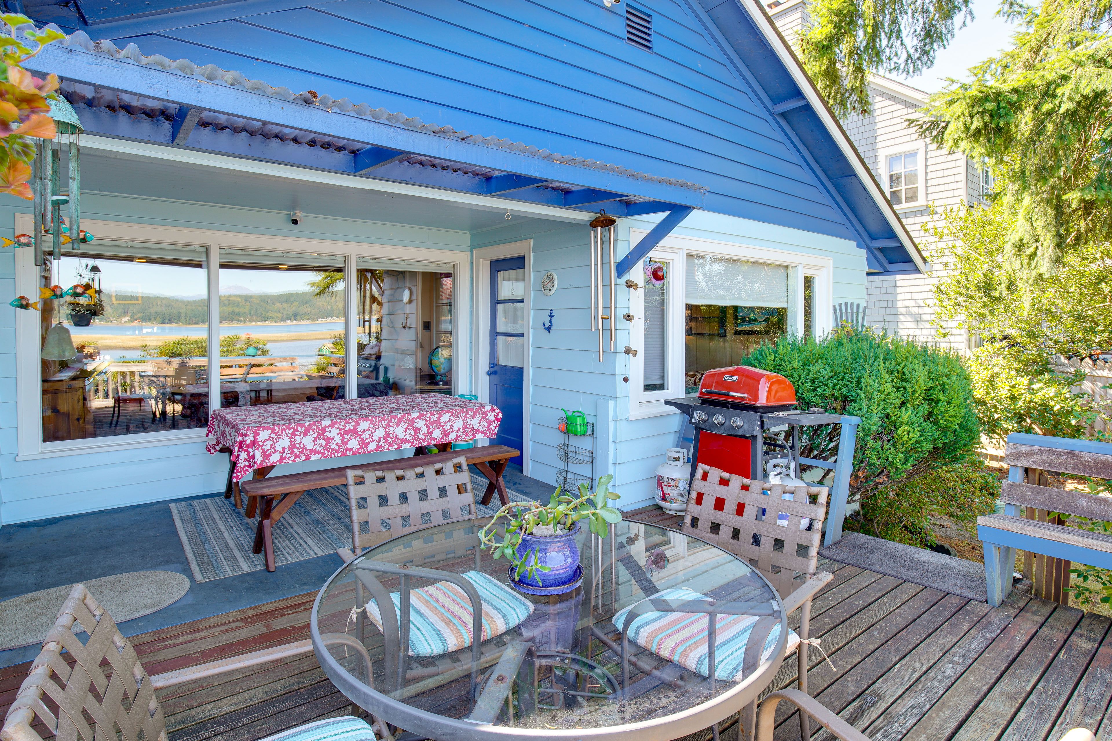 Deck | Gas Grill | Dining Areas | Water & Mountain Views