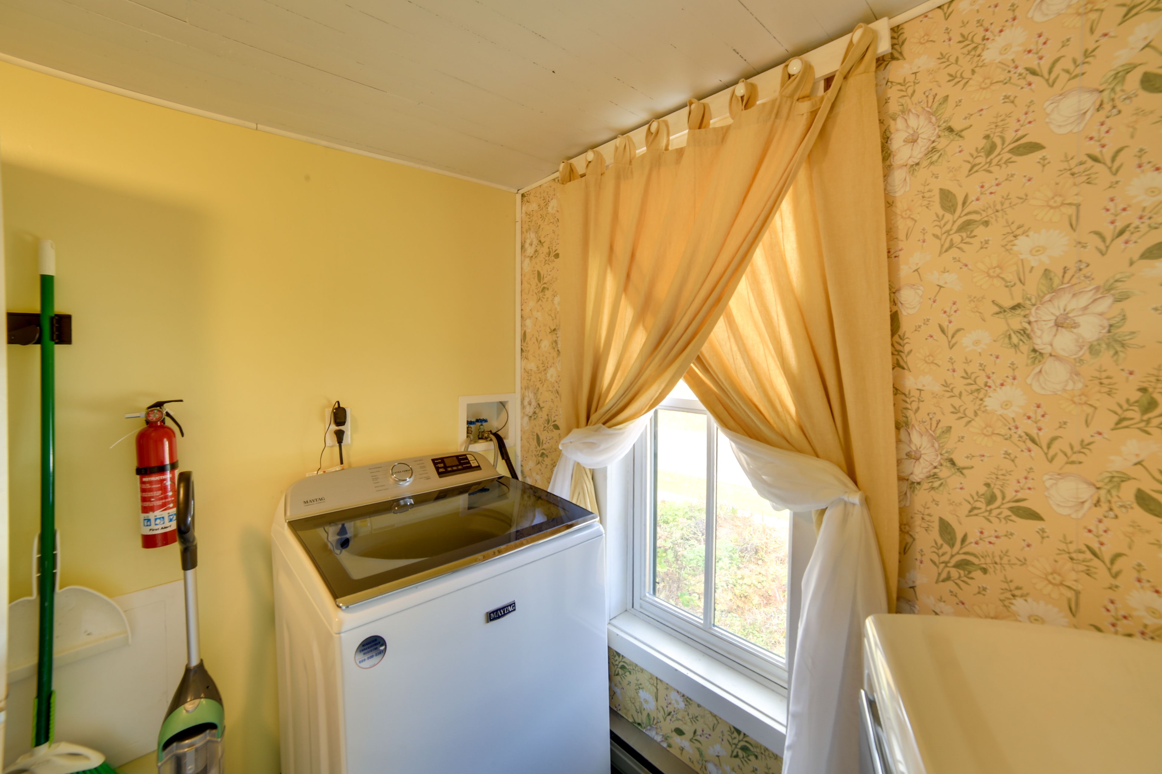 Laundry Room | 2nd Floor