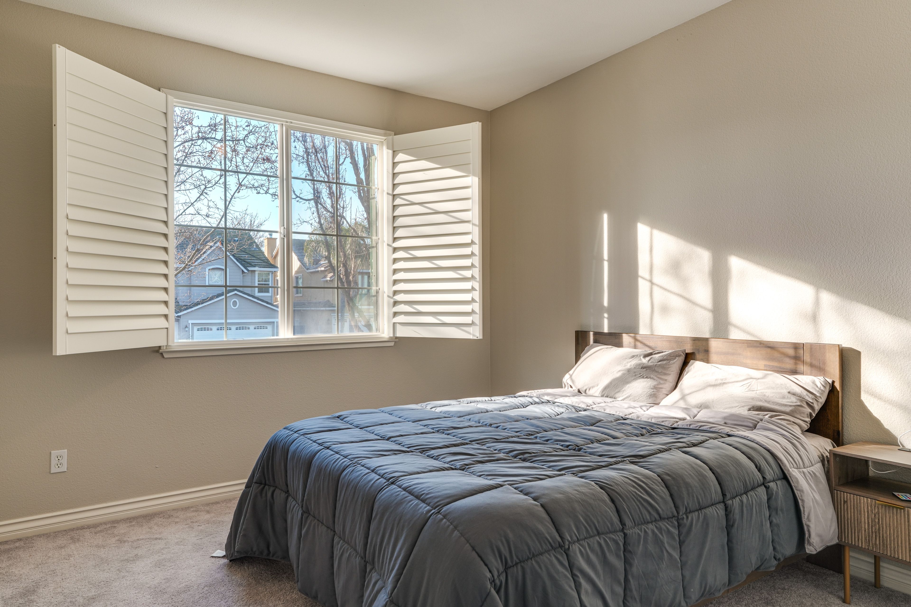 Bedroom 3 | 2nd Floor | Queen Bed