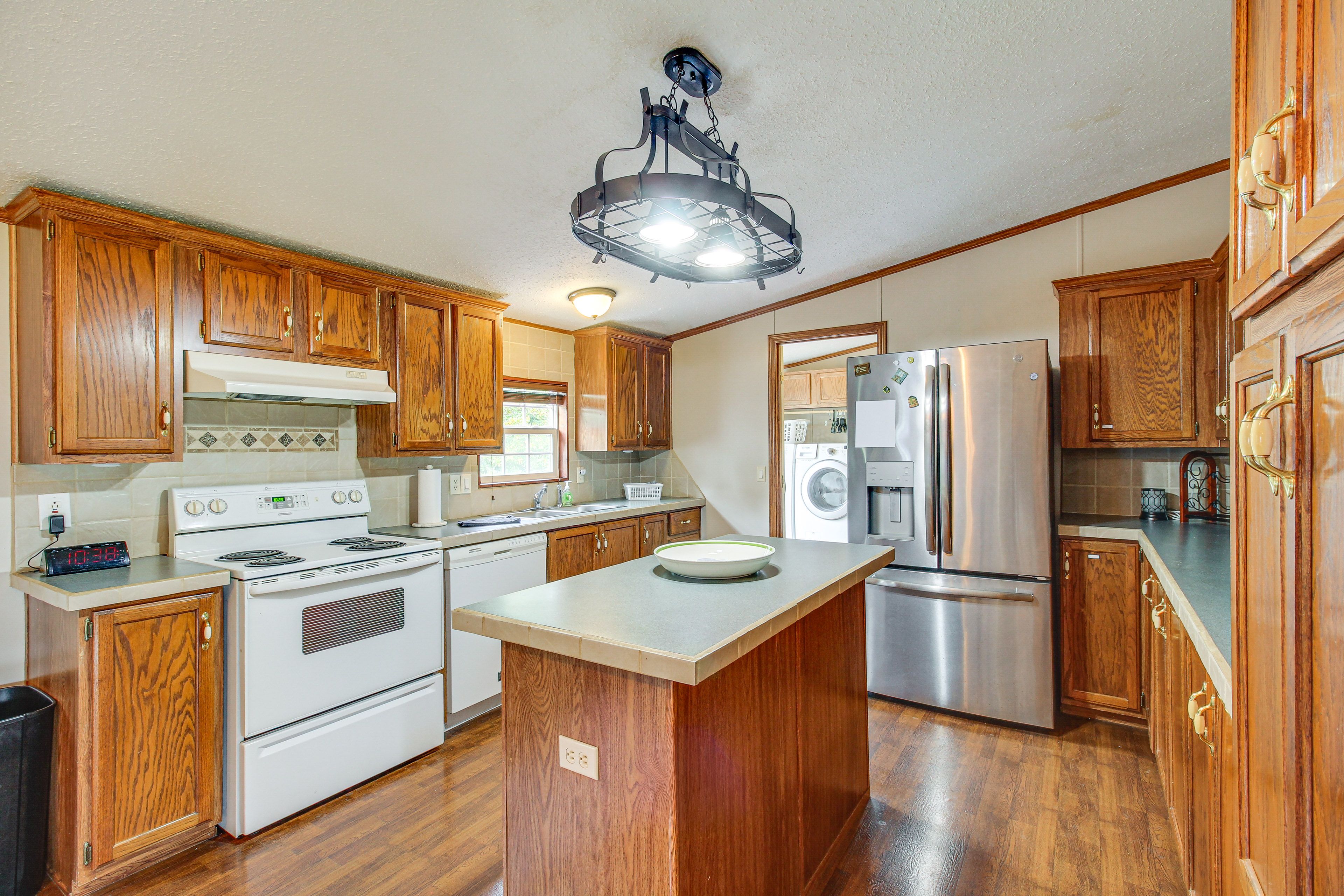 Kitchen | Drip & Pod Coffee Makers | Dishwasher | Cooking Basics | Toaster