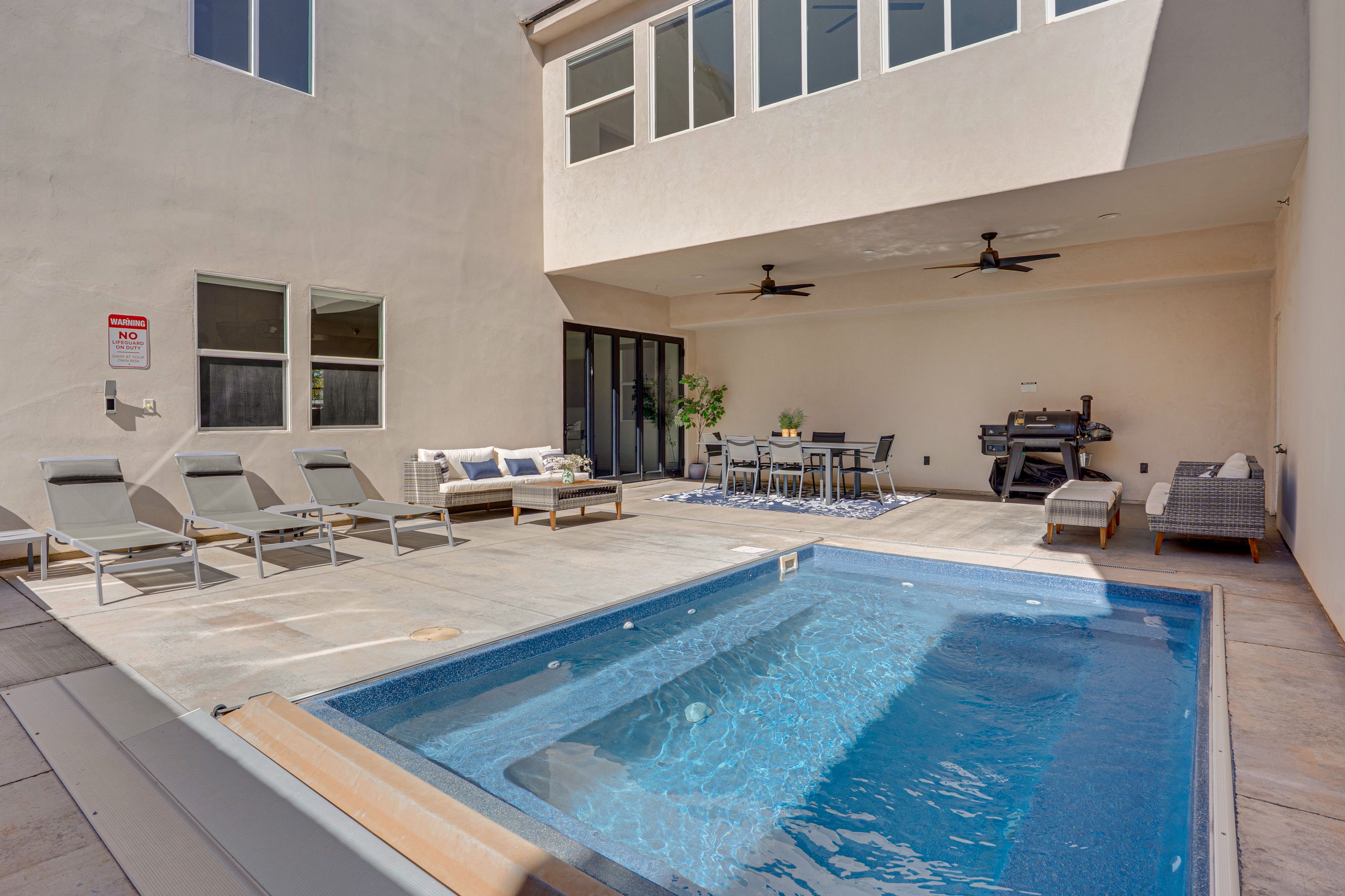 Hurricane Vacation Rental | 5BR | 5.5BA | 3,427 Sq Ft | 2 Steps to Enter