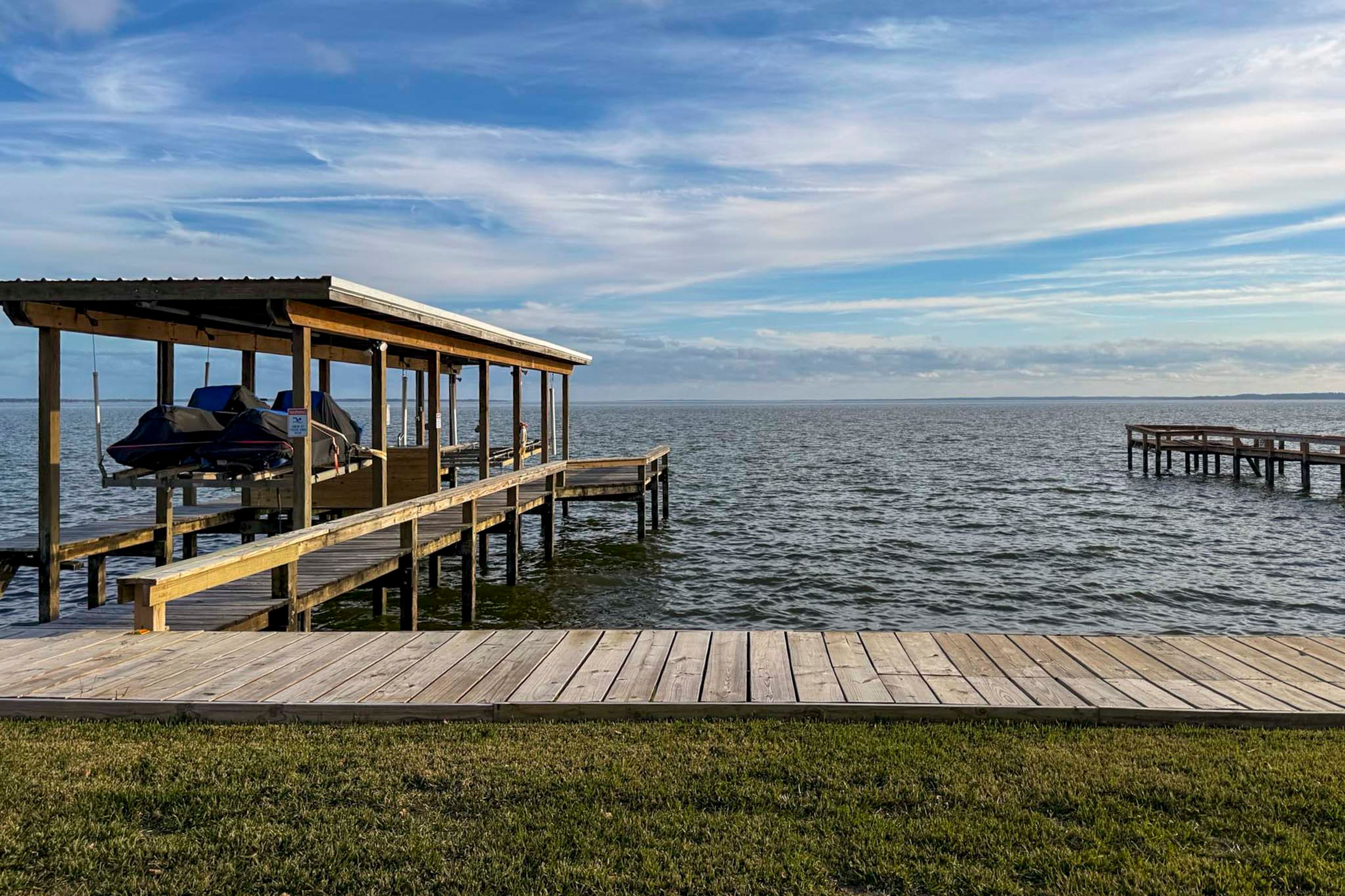 Point Blank Vacation Rental | 2BR | 2BA | 1,575 Sq Ft | 1 Step to Enter