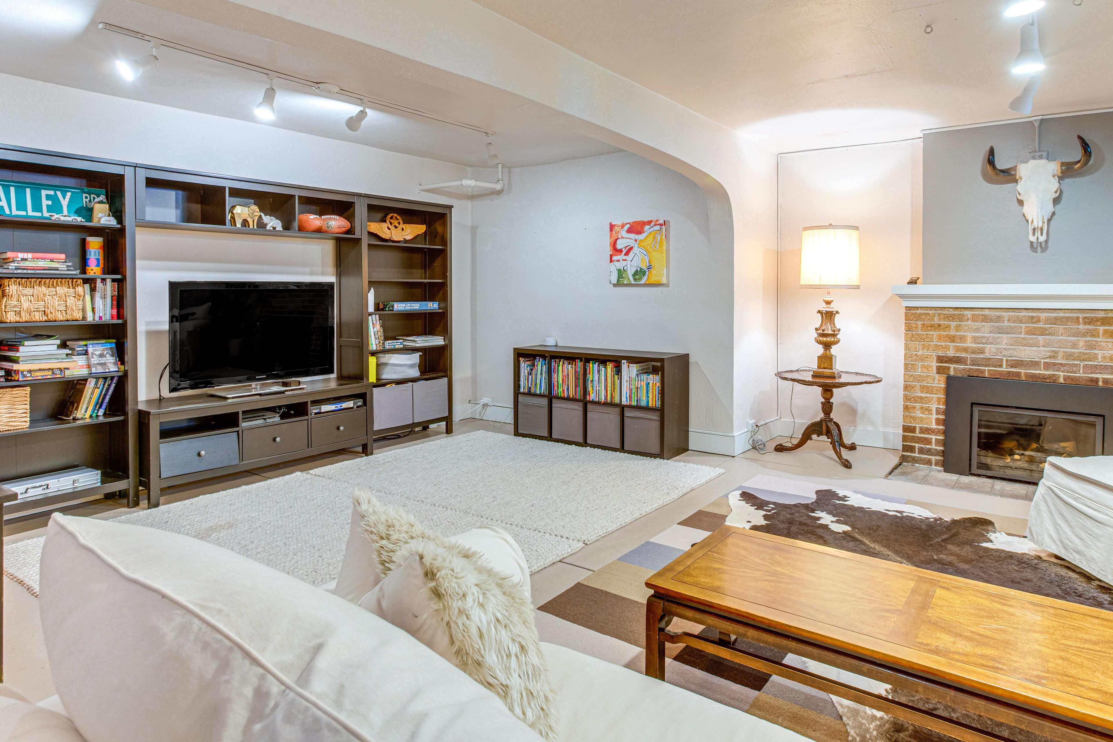 Family Room | Lower Level | Full Sleeper Sofa | Gas Fireplace | Board Games