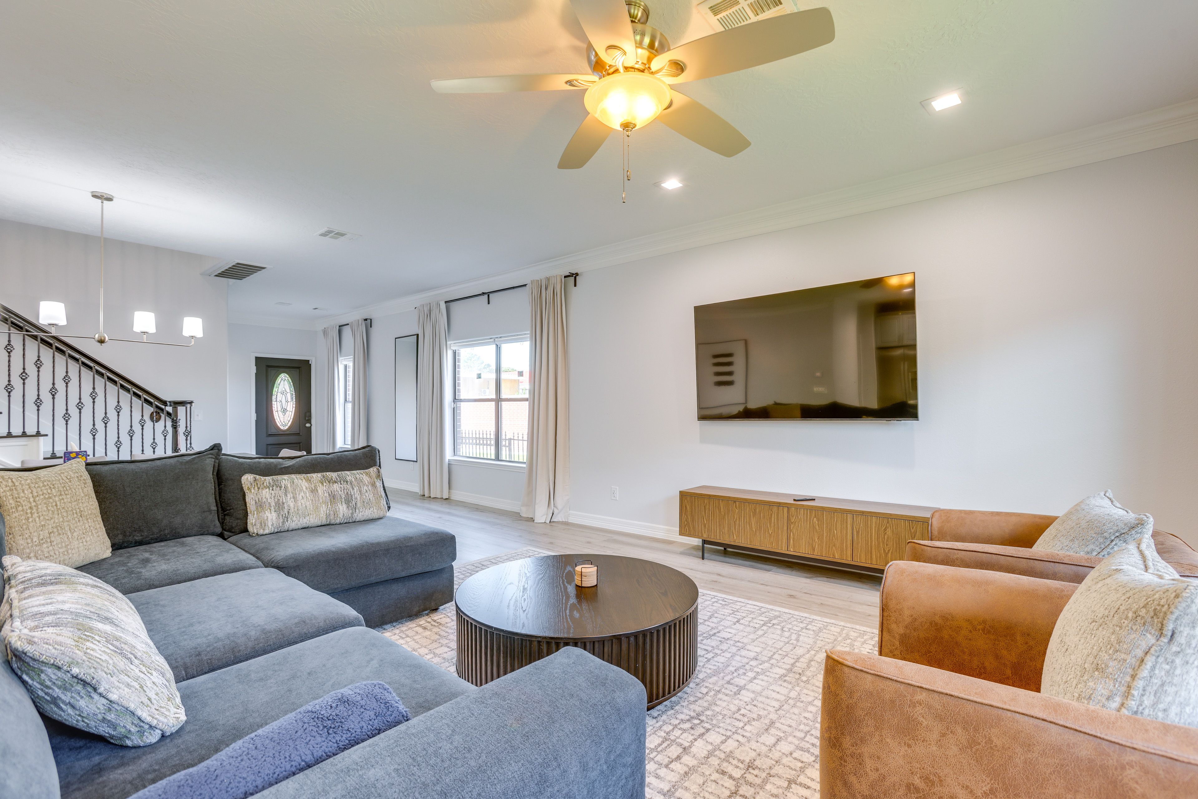 Living Room | 1st Floor