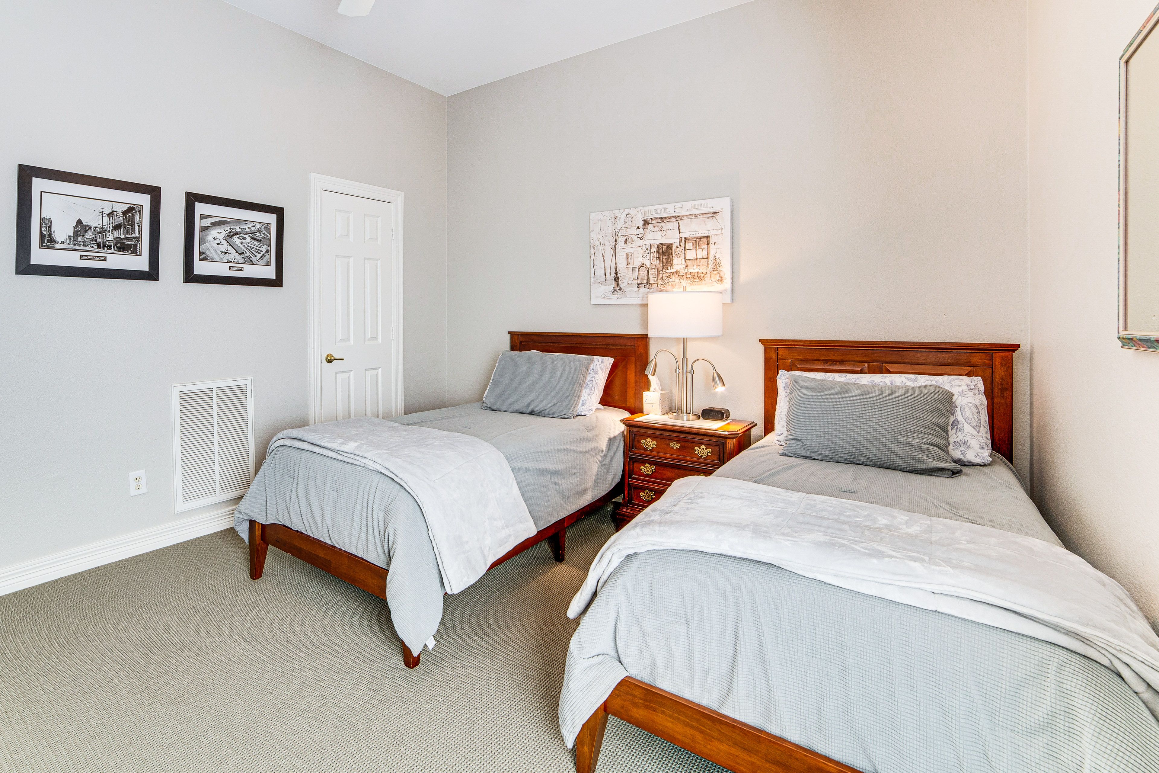 Bedroom 3 | 2 Twin Beds | 3rd Floor