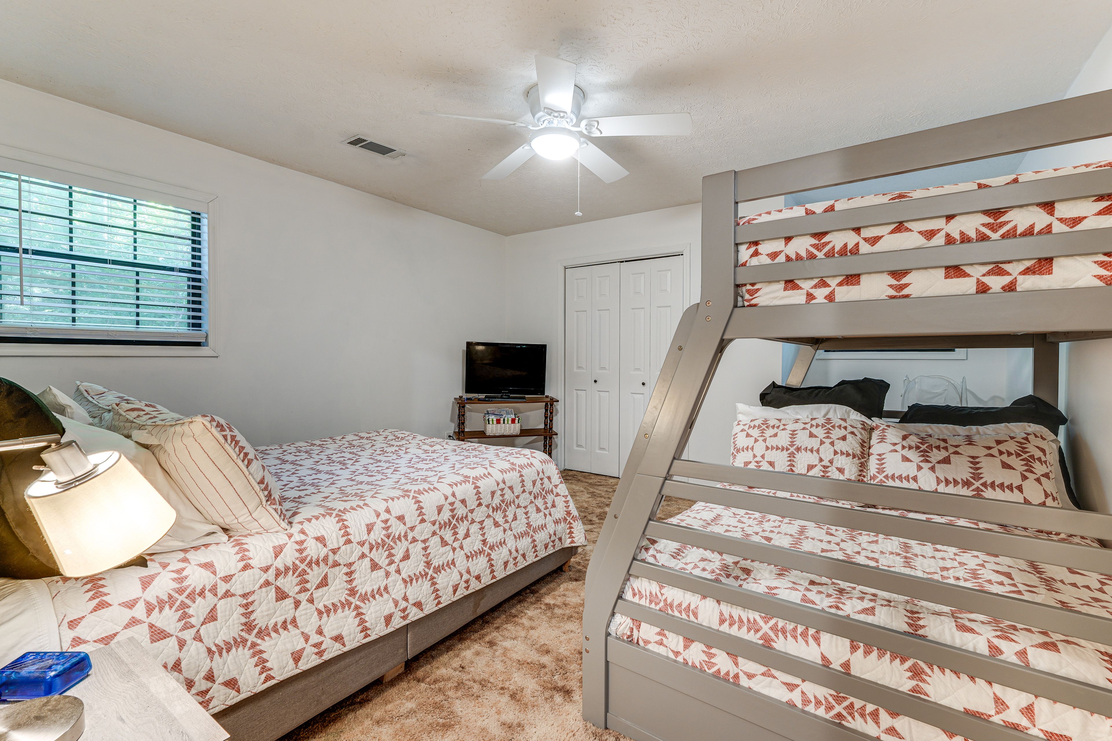 Bedroom 4 | Queen Bed | Twin/Full Bunk Bed | 2nd Floor