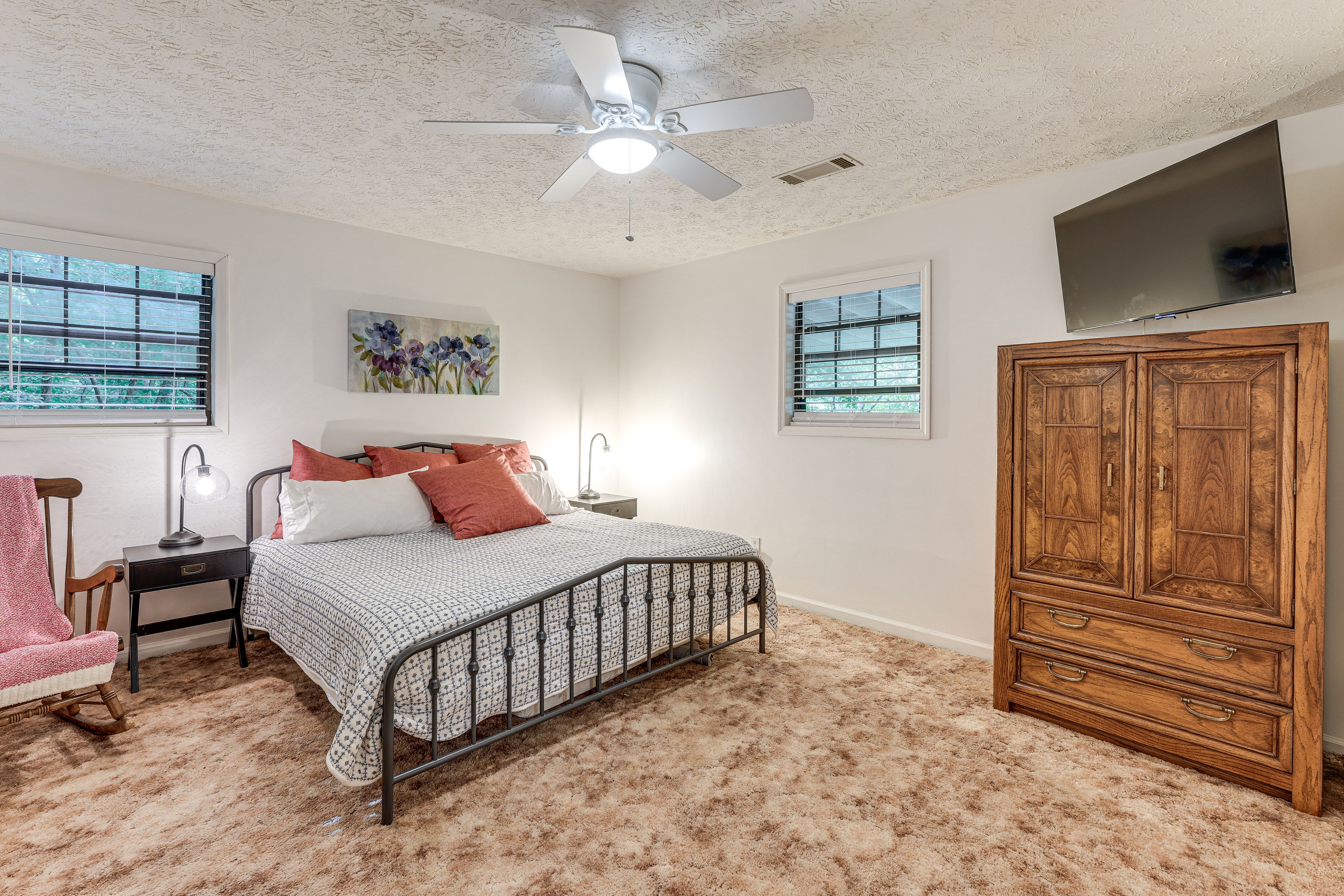 Bedroom 3 | King Bed | 2nd Floor