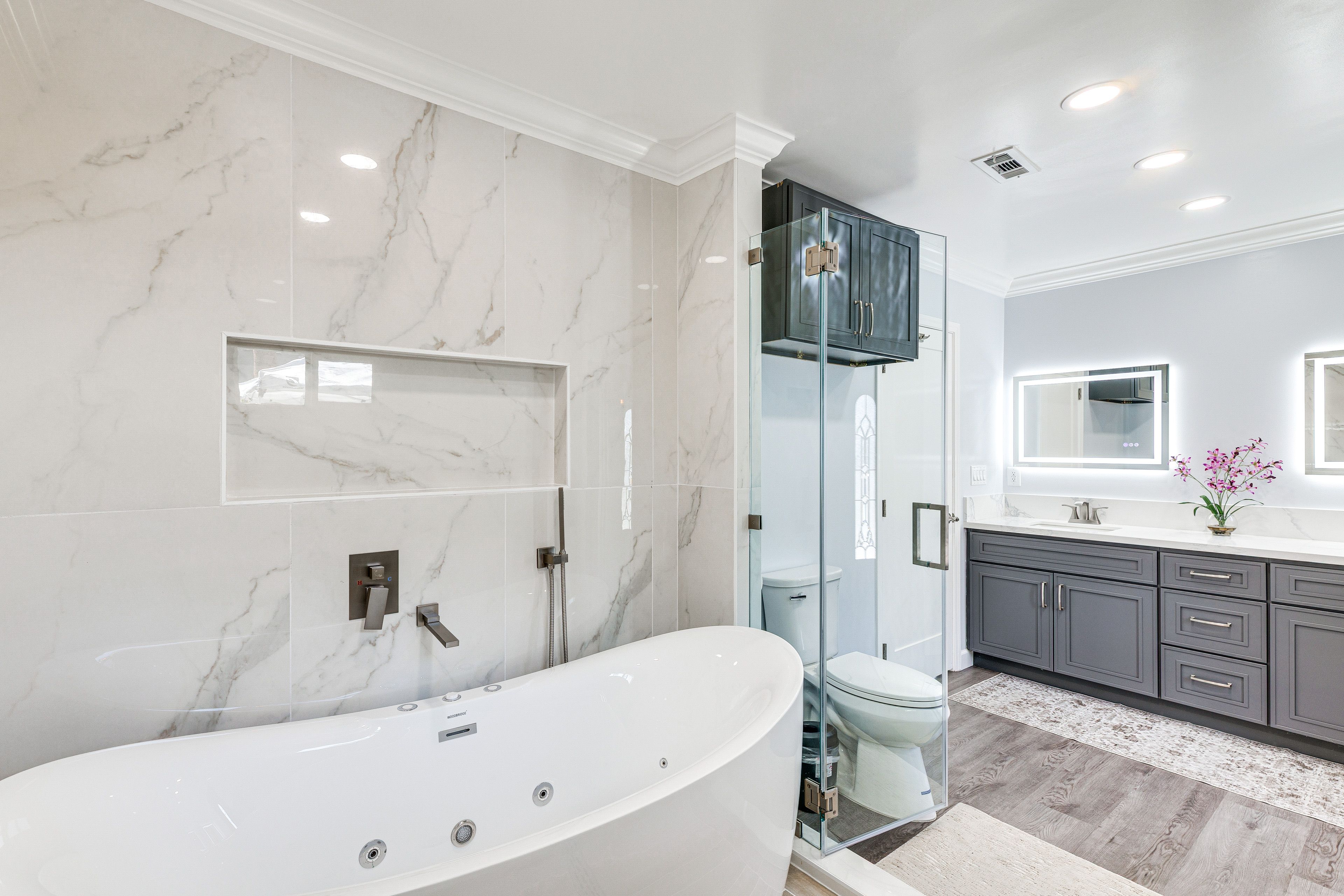 Full Bathroom | Basement