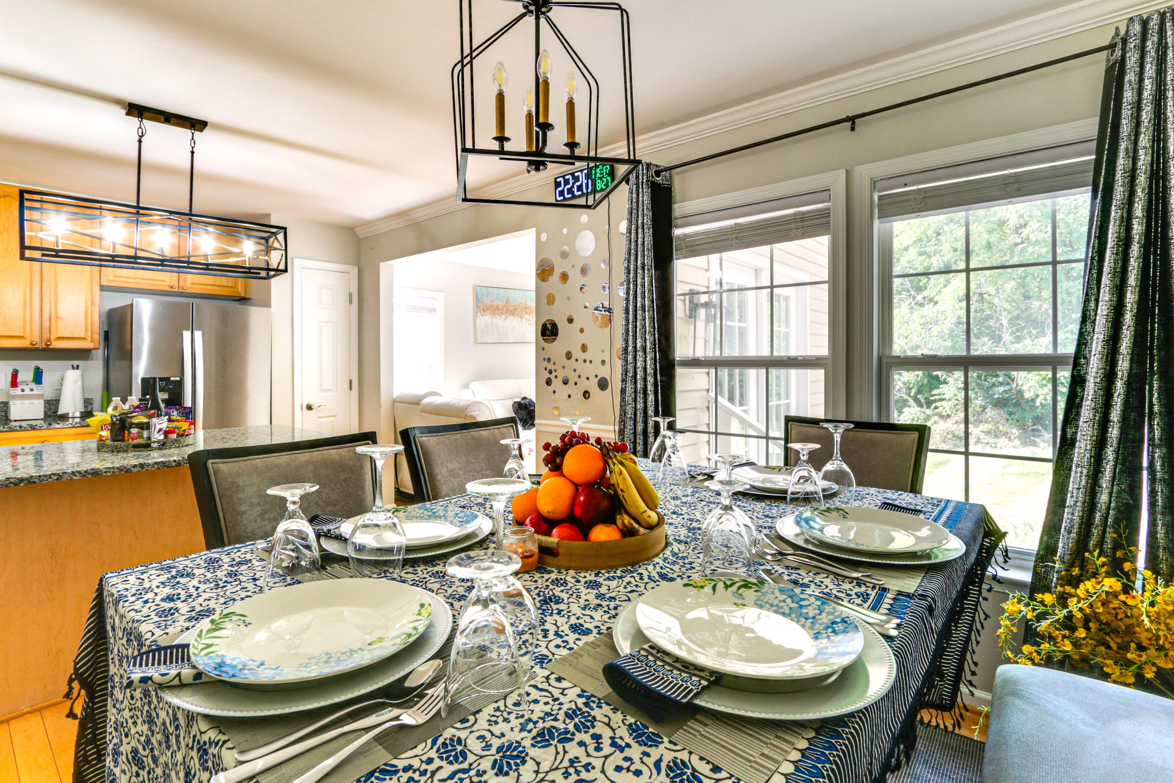 Hagerstown Vacation Rental | 3BR | 2.5BA | Stairs Required | 2,200 Sq Ft