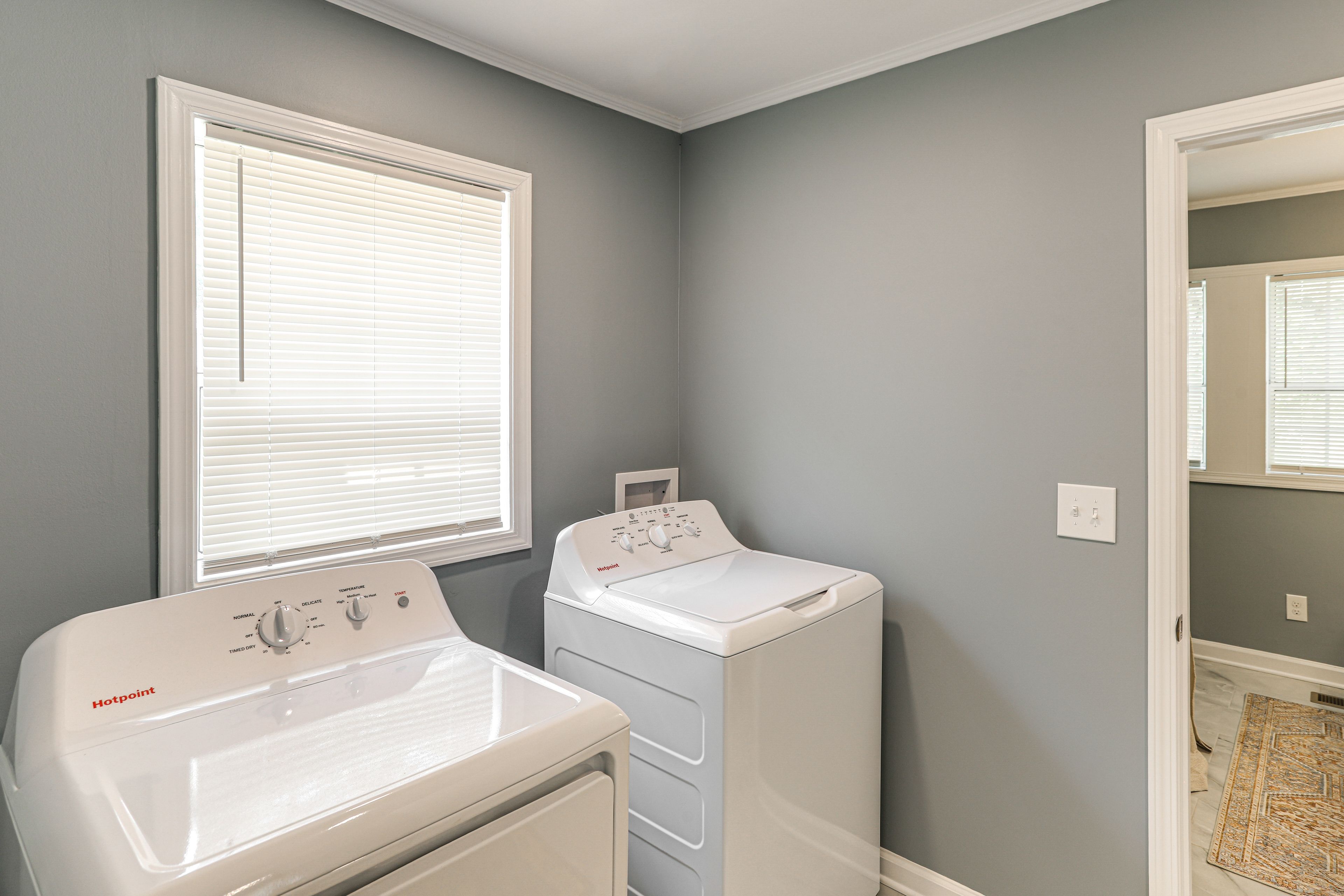 Washer & Dryer