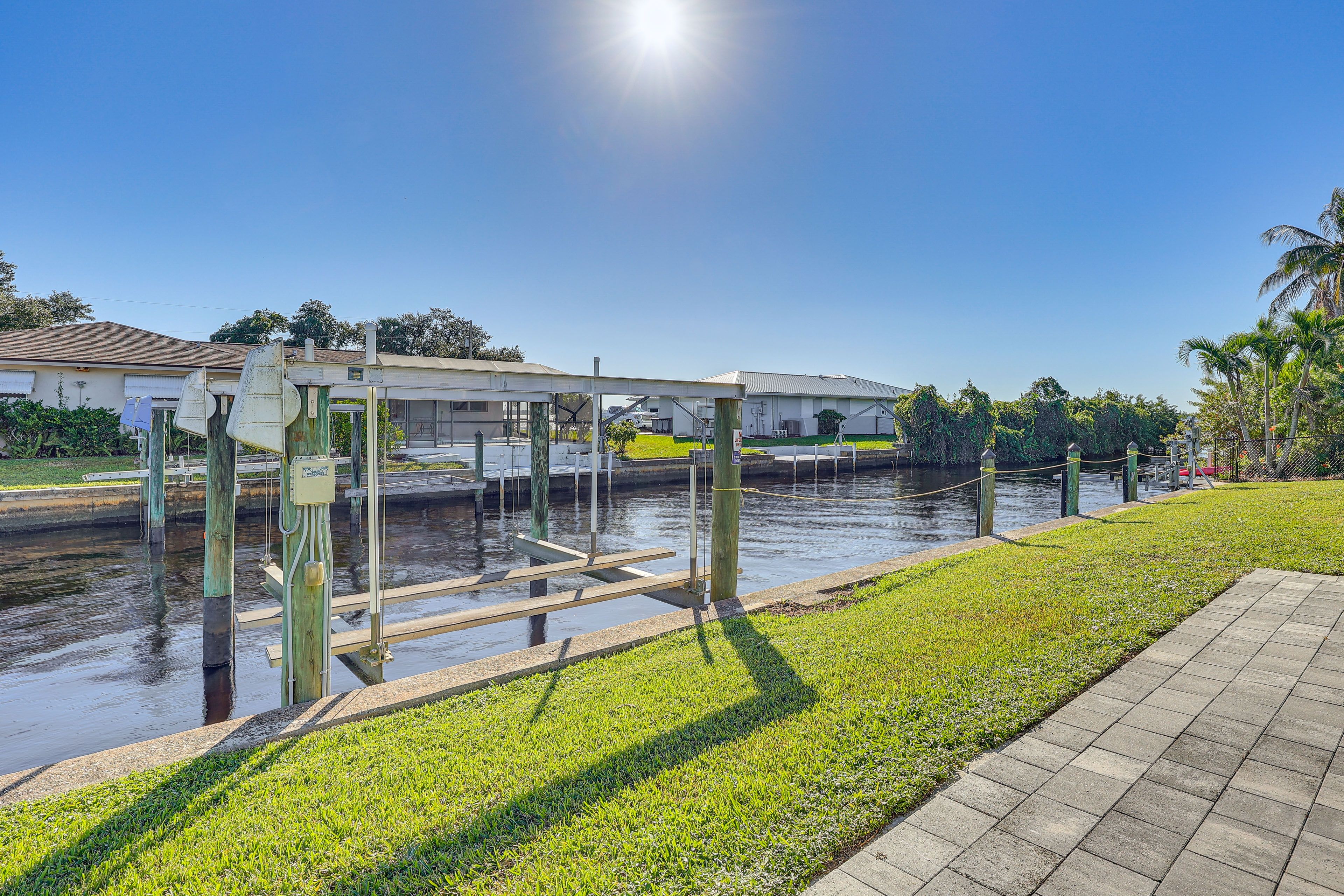 Private Boat Dock | Canal Access