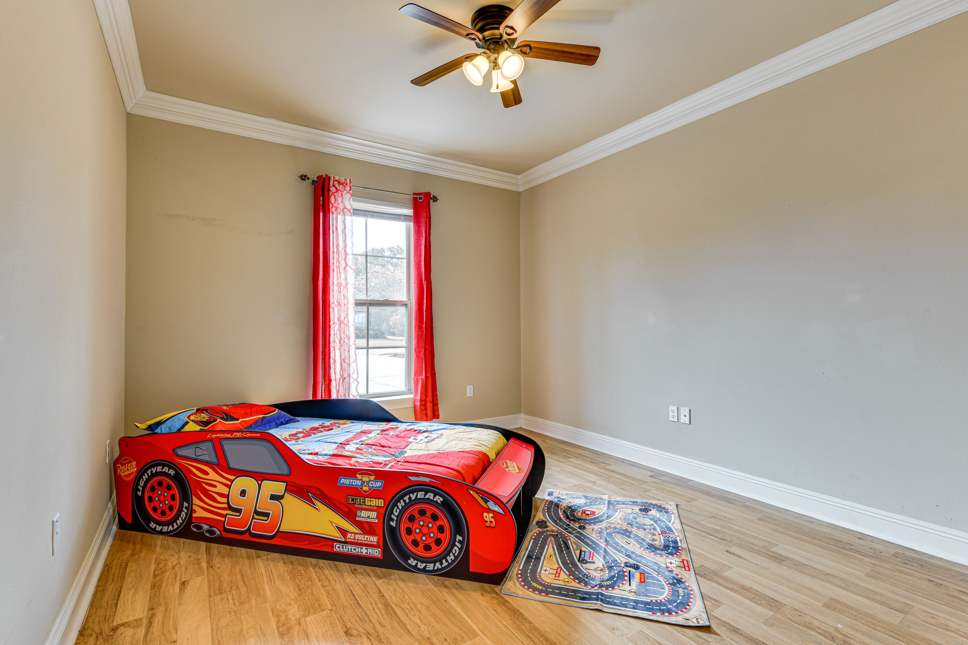 Bedroom 4 | Twin Bed