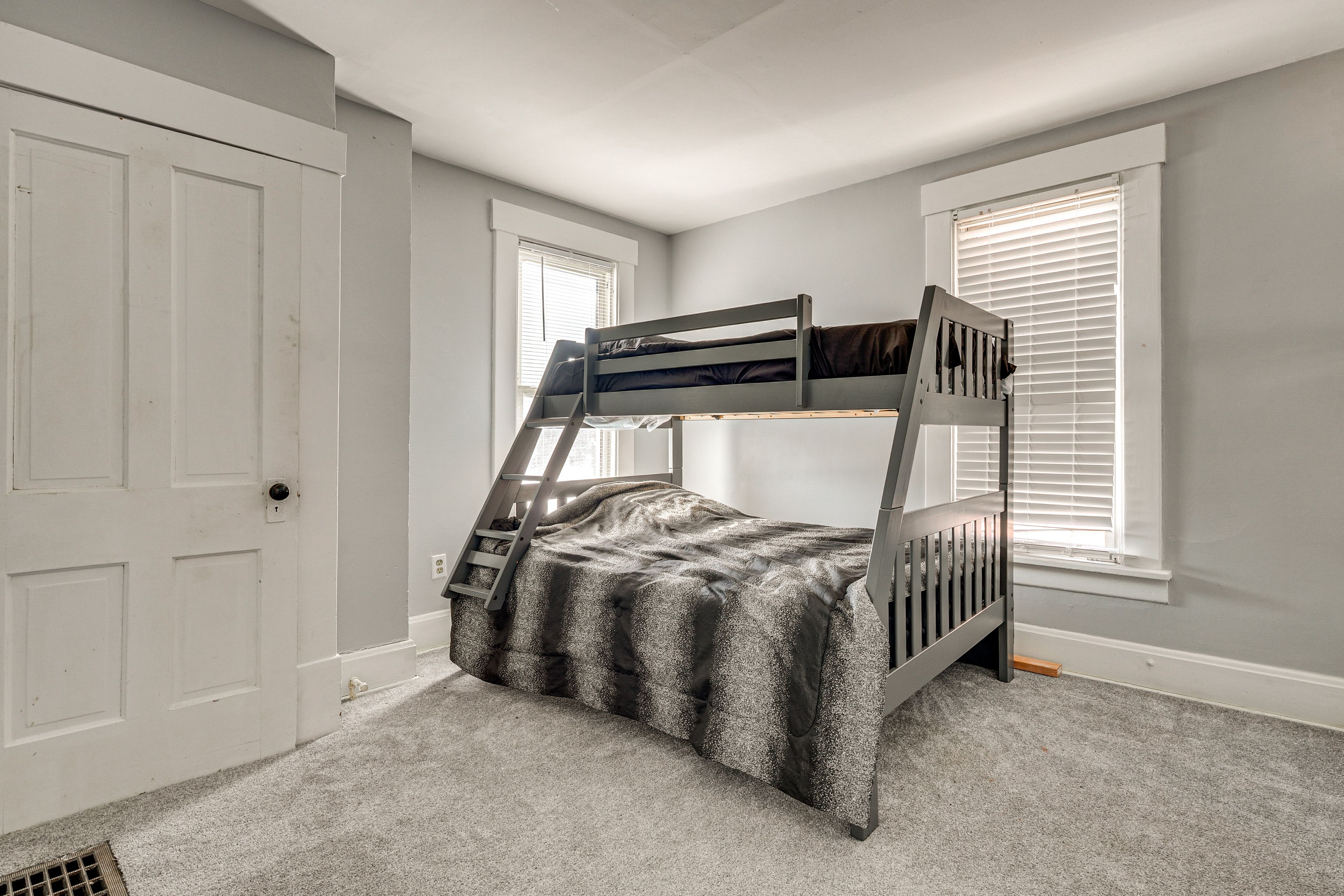 Bedroom 3 | 2nd Floor | Twin/Full Bunk Bed