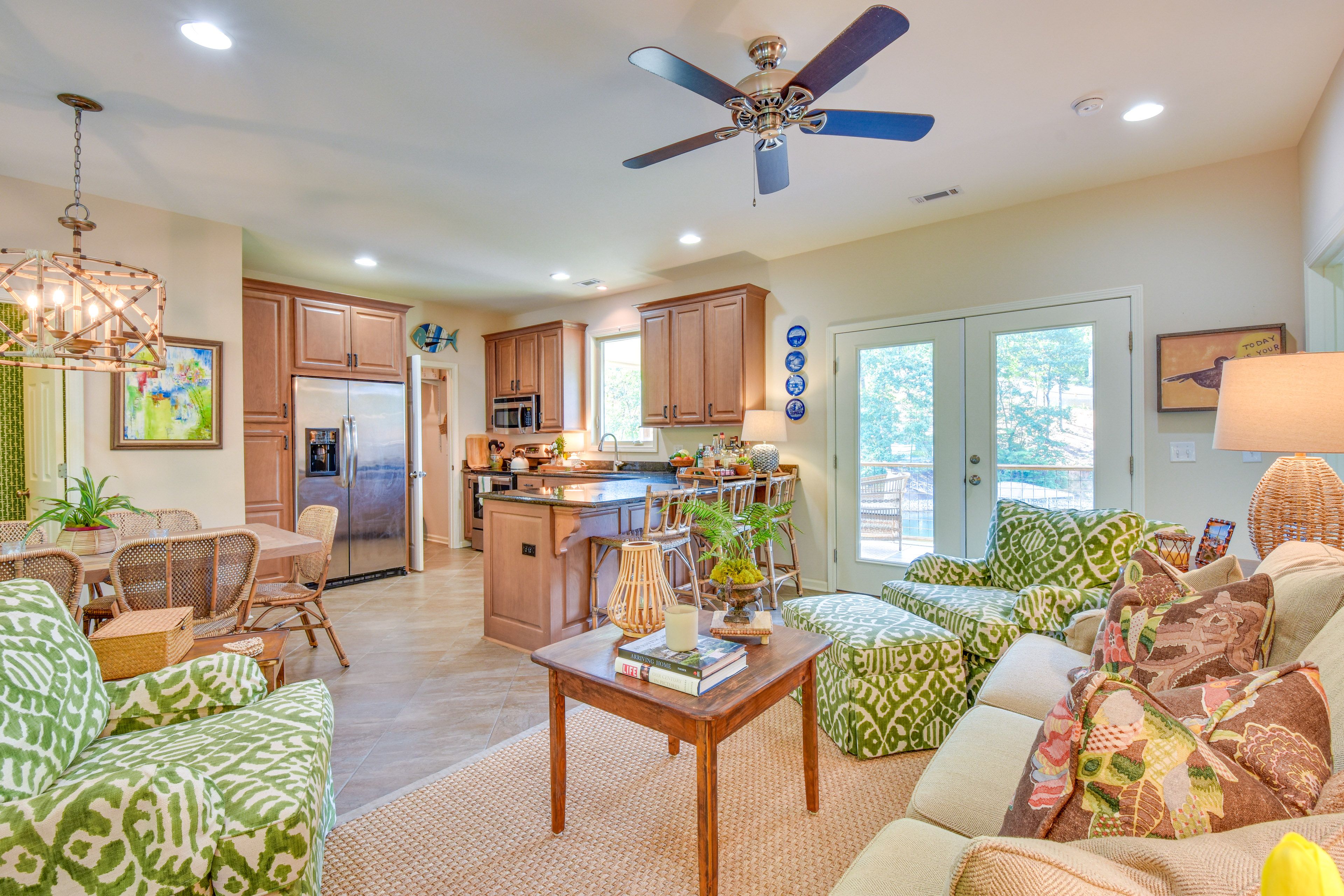 Living Room | Main Floor