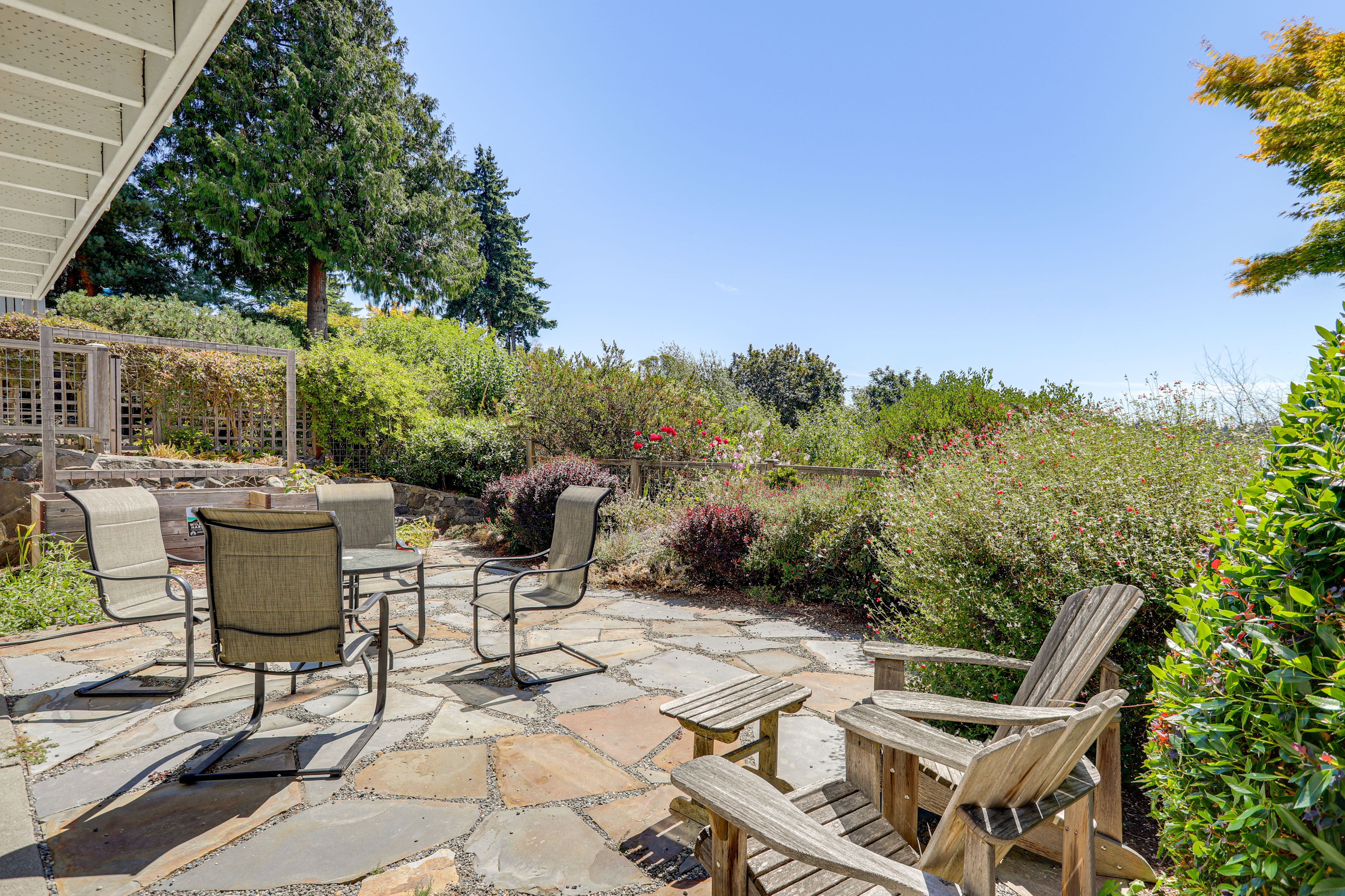 Private Patio | Dining Table | Community Pool Access
