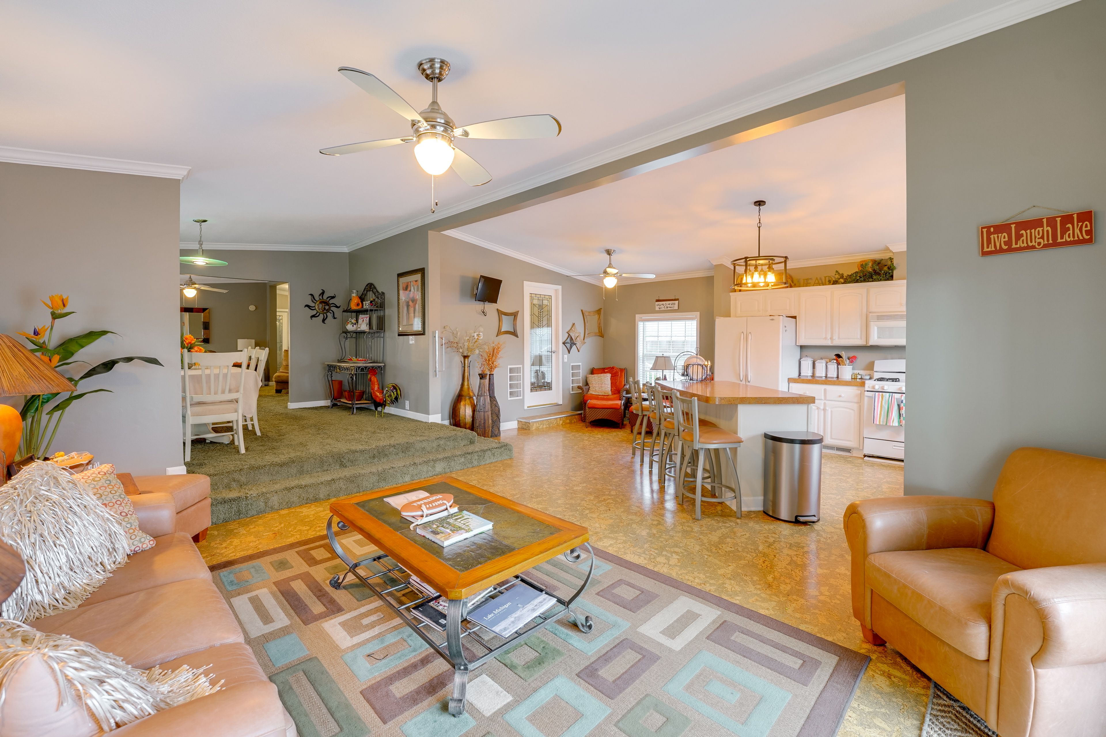 Mears Vacation Rental | 3BR | 2BA | 2,100 Sq Ft | Stairs Required