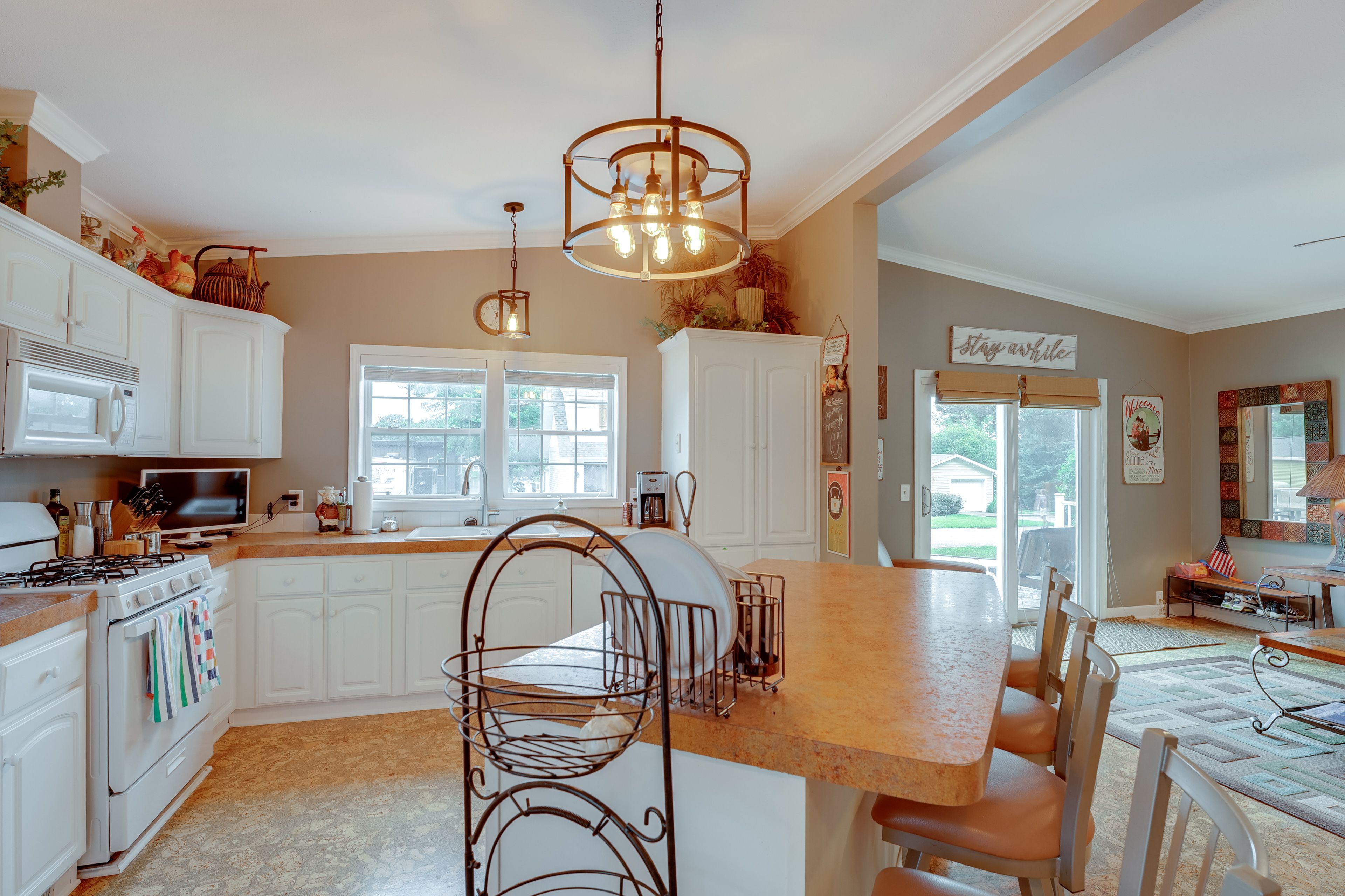 Kitchen | Refrigerator | Drip Coffee Maker