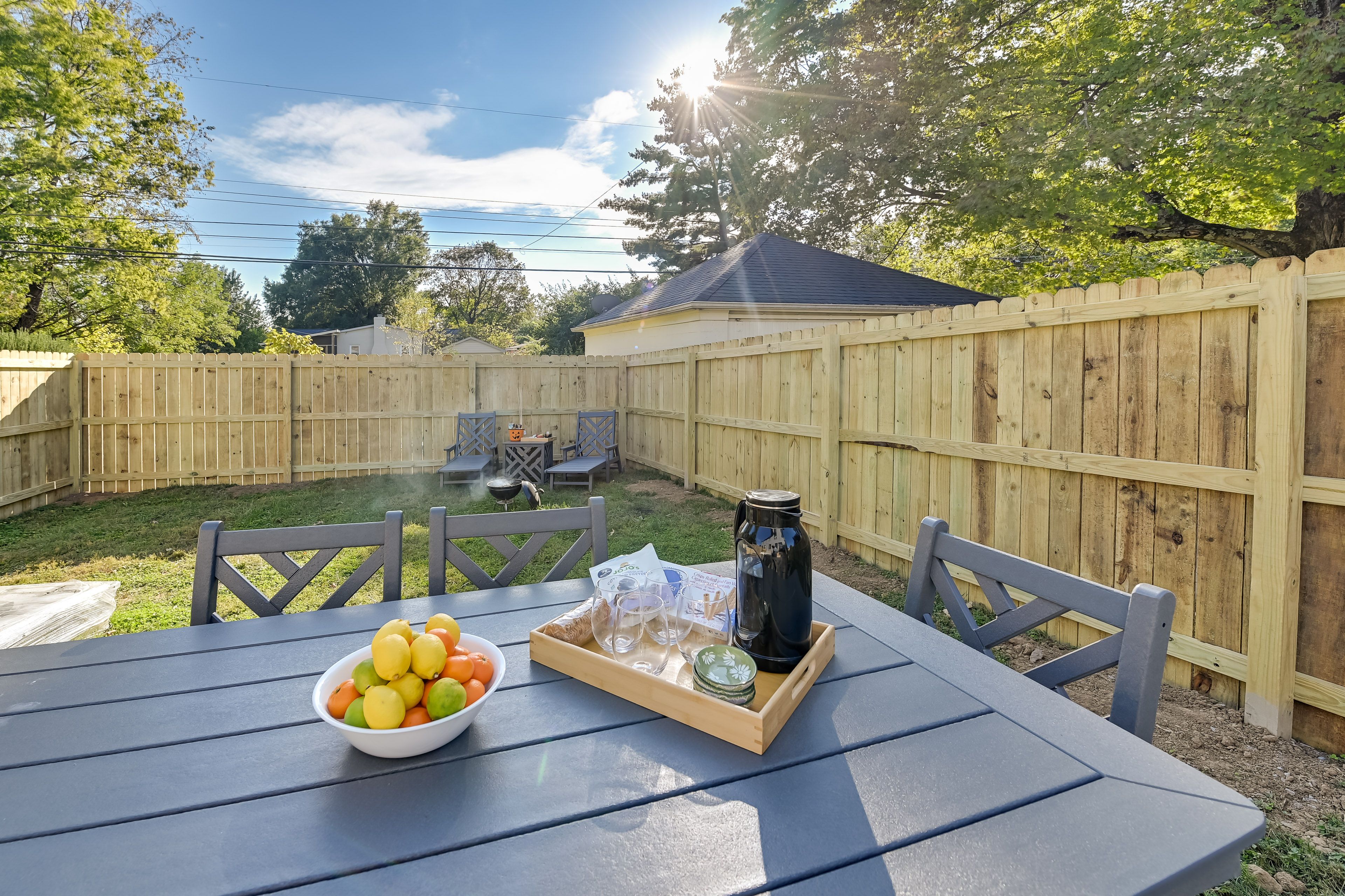 Exterior | Outdoor Dining | Yard | Lounge Furniture