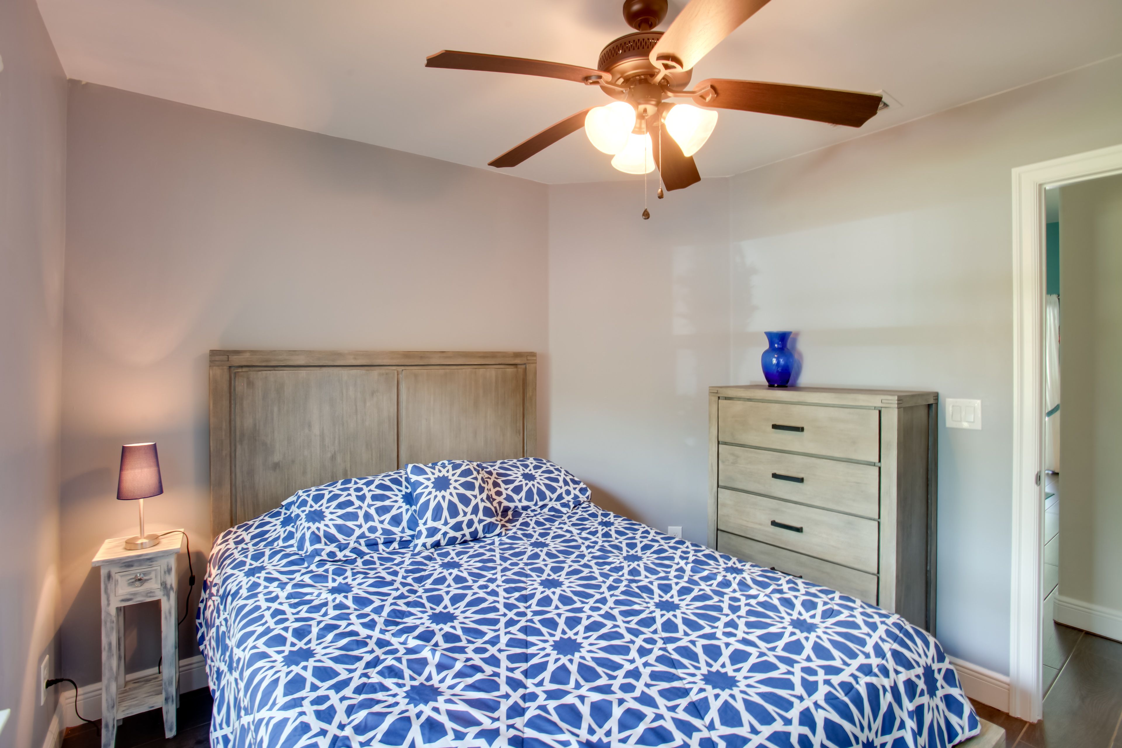 Bedroom 4 | Queen Bed | Ceiling Fans