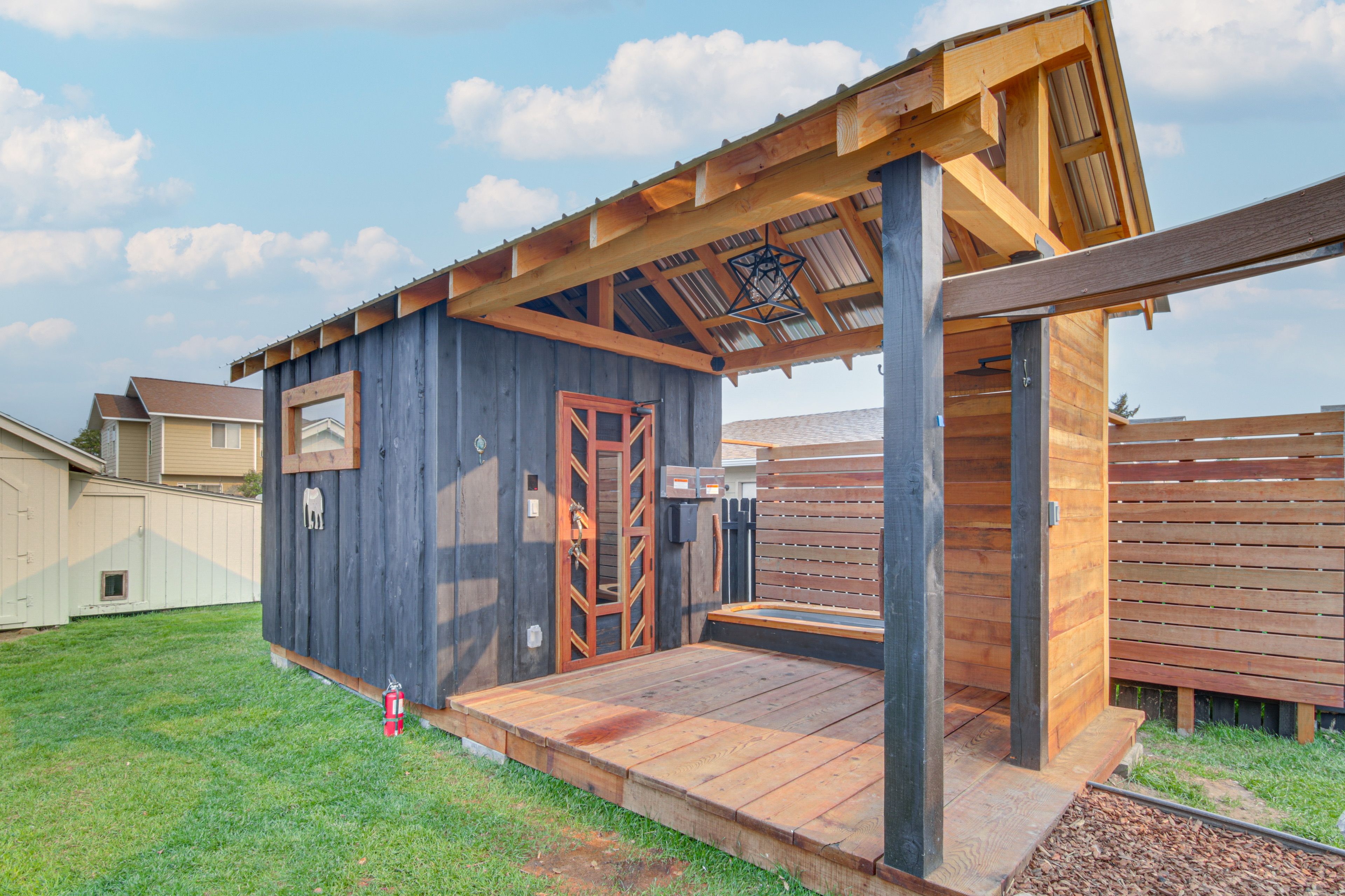 Sauna | Cold Plunge (Not Available in Winter)