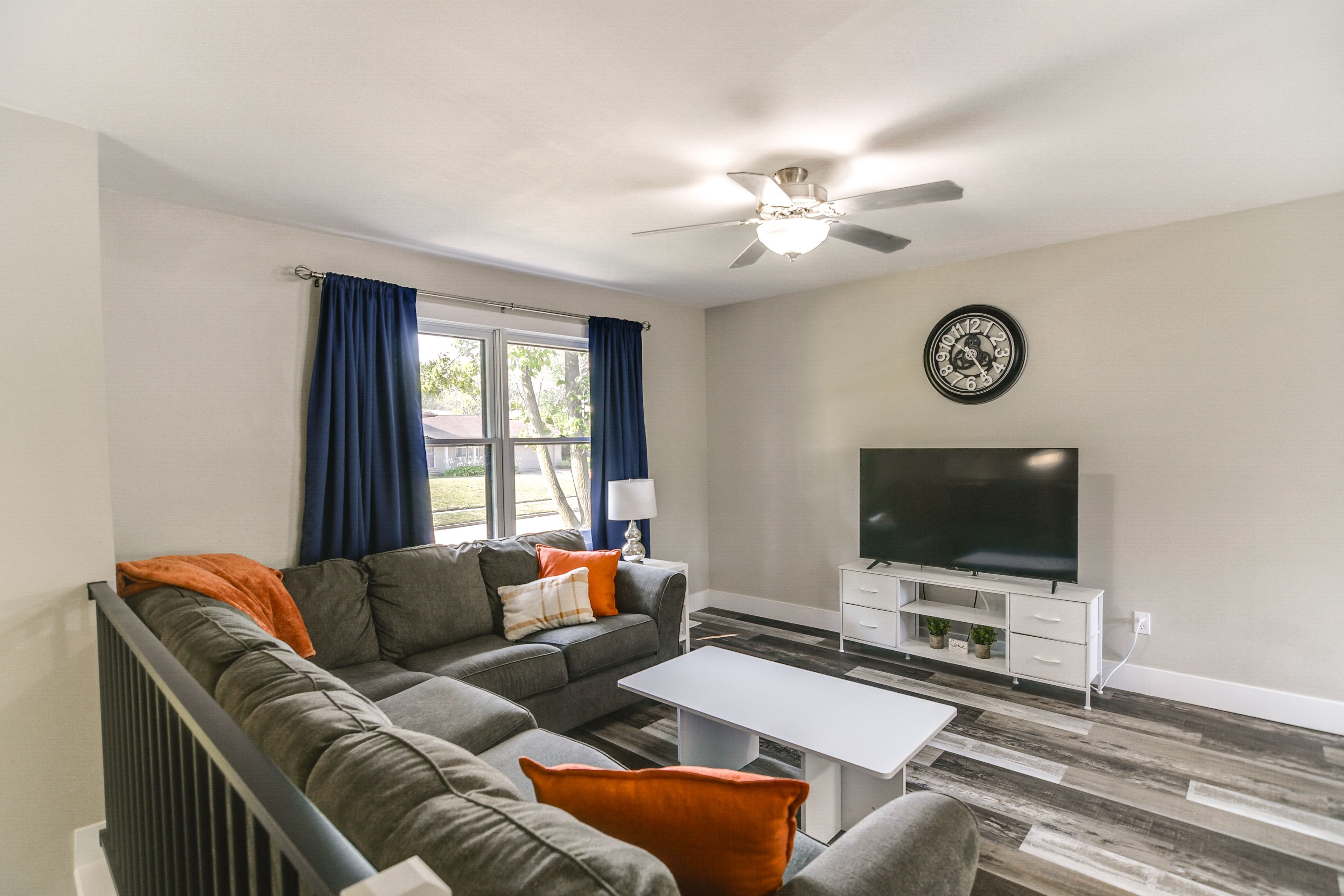 Polk City Vacation Rental | 4BR | 2BA | 1,600 Sq Ft | Stairs Required