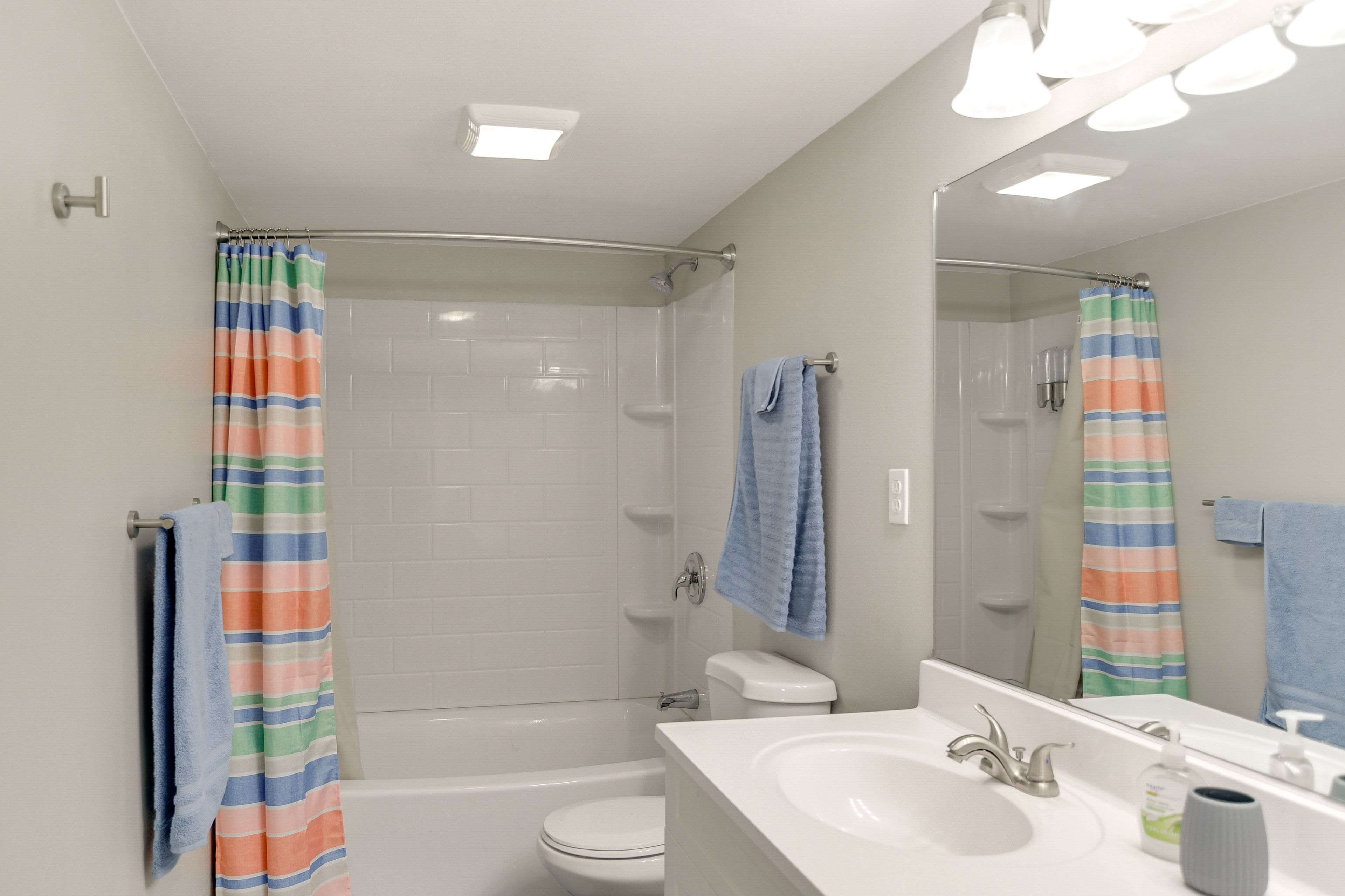 Bathroom | Lower Level