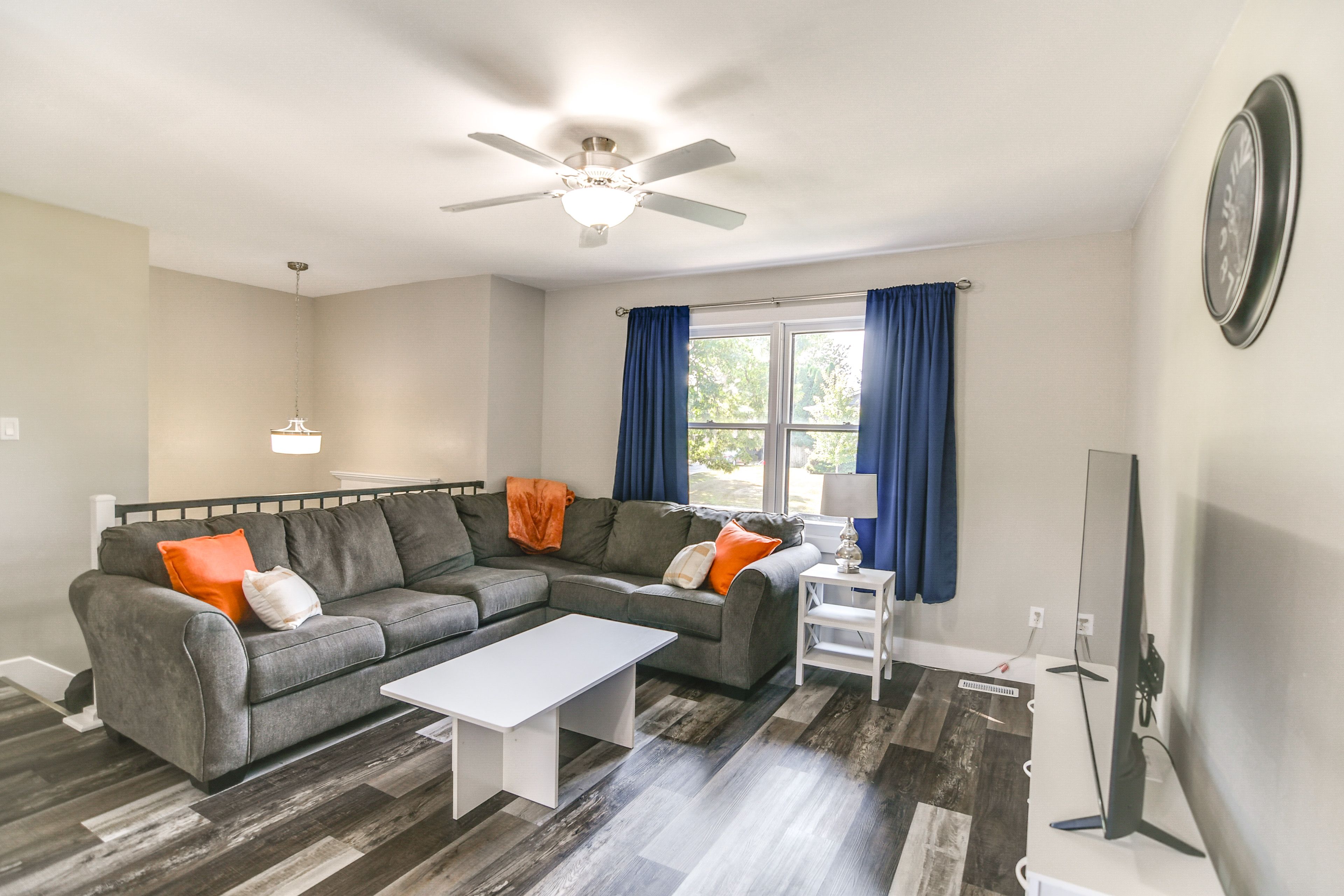 Living Room | Smart TV | Upper Level