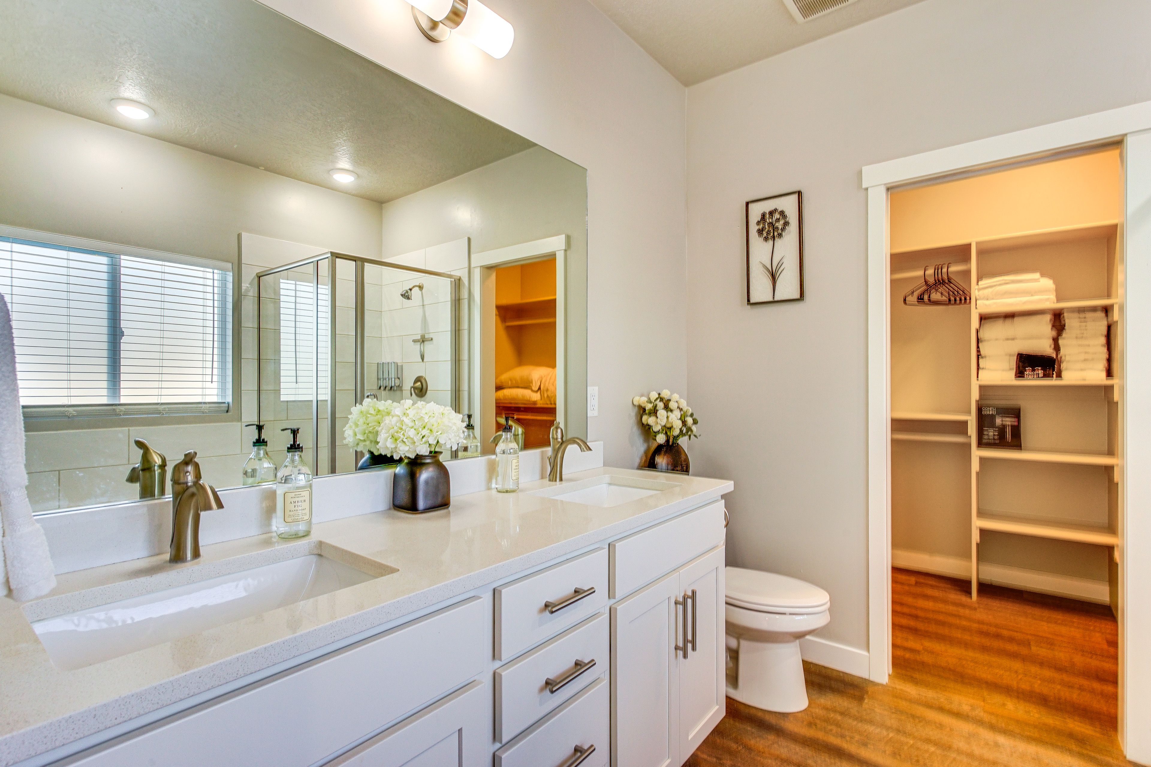 Bathroom | Towels Provided | 1st Floor