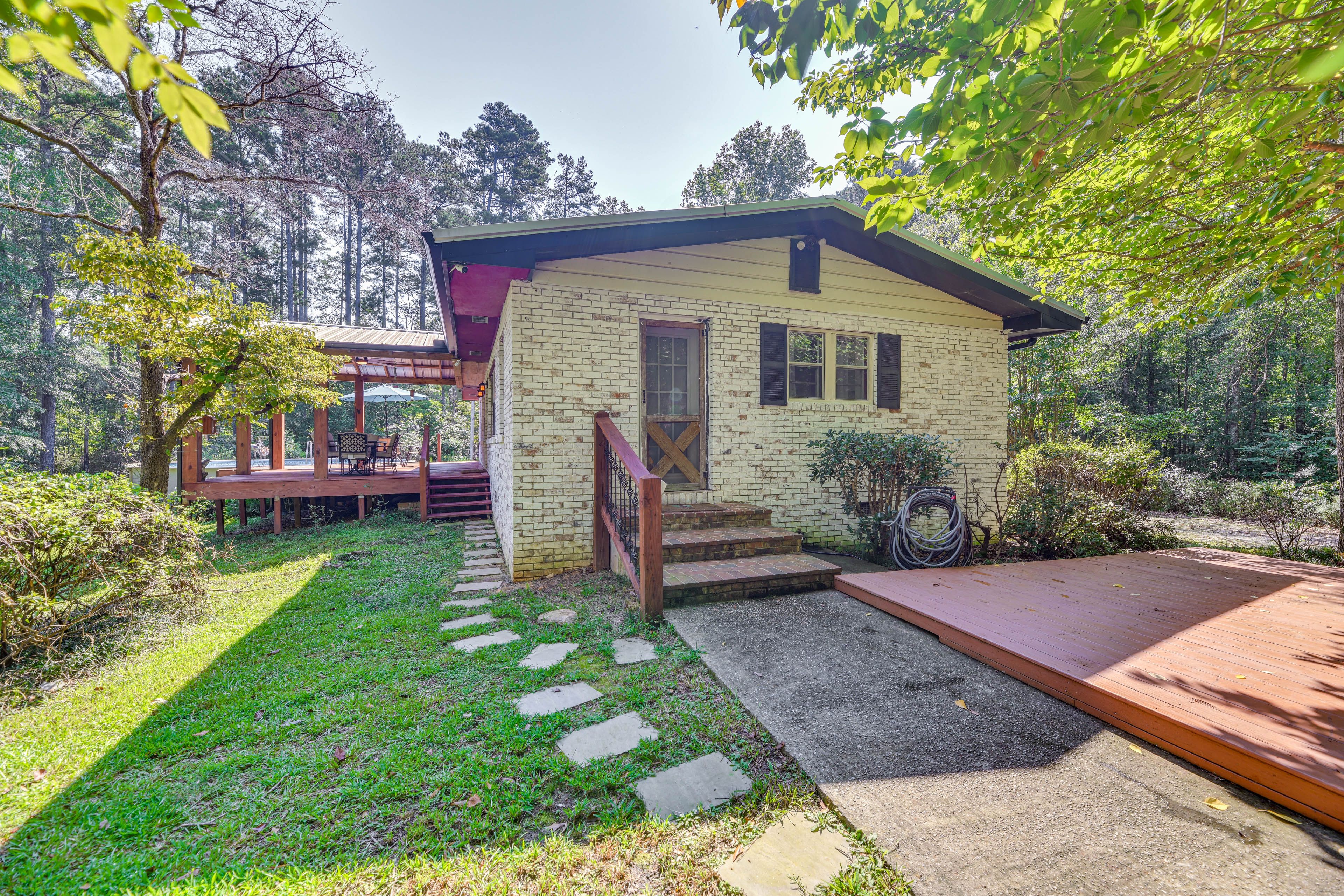 Property Exterior | Front