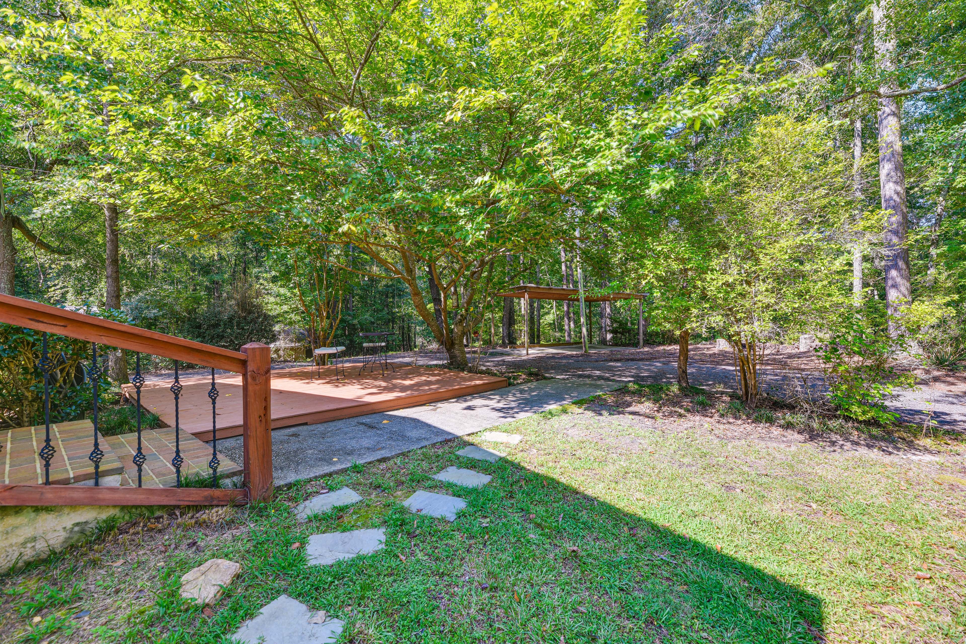 Parking | Carport (1 Vehicle) | Driveway (2 Vehicles)