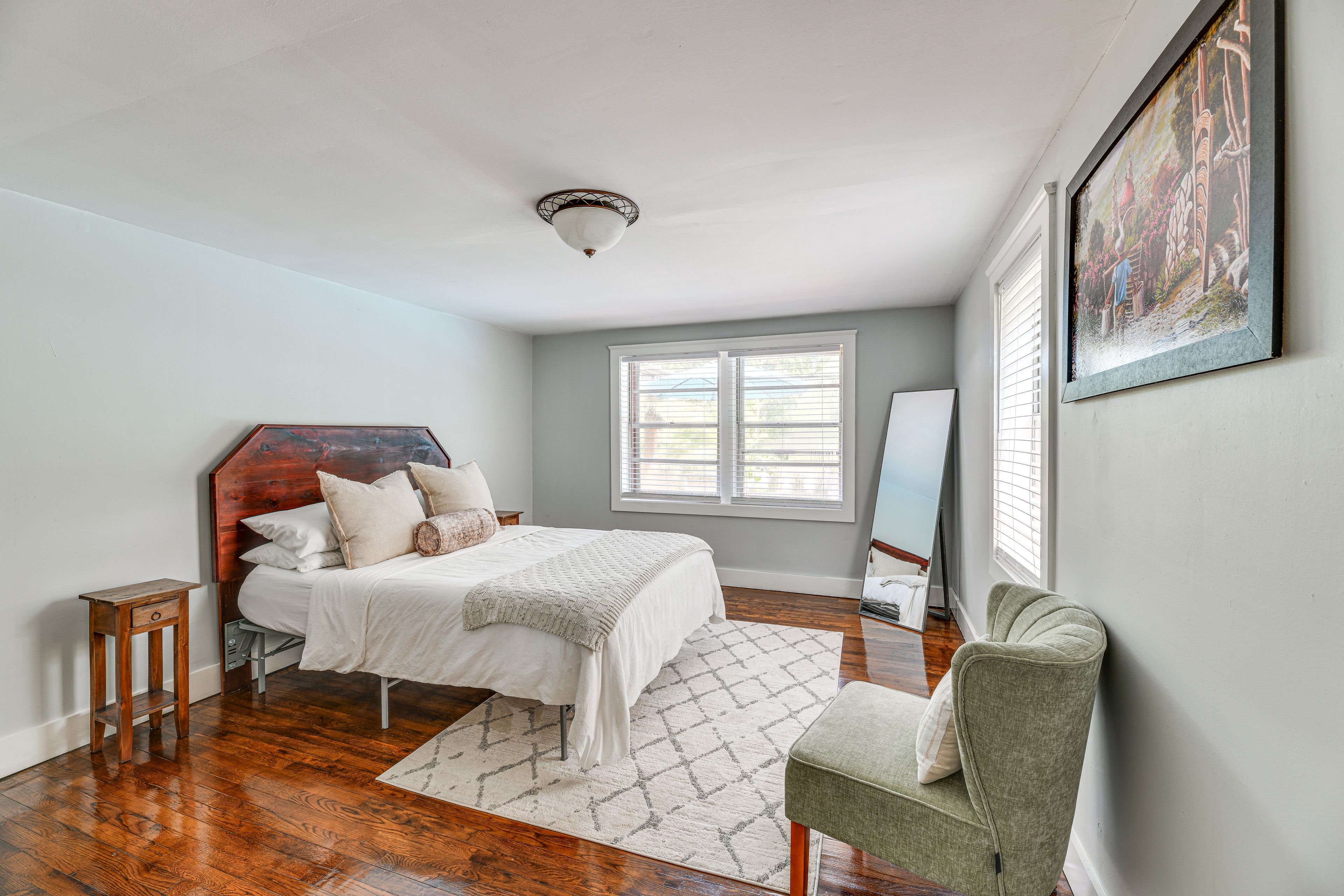 Bedroom 1 | Queen Bed | Linens Provided