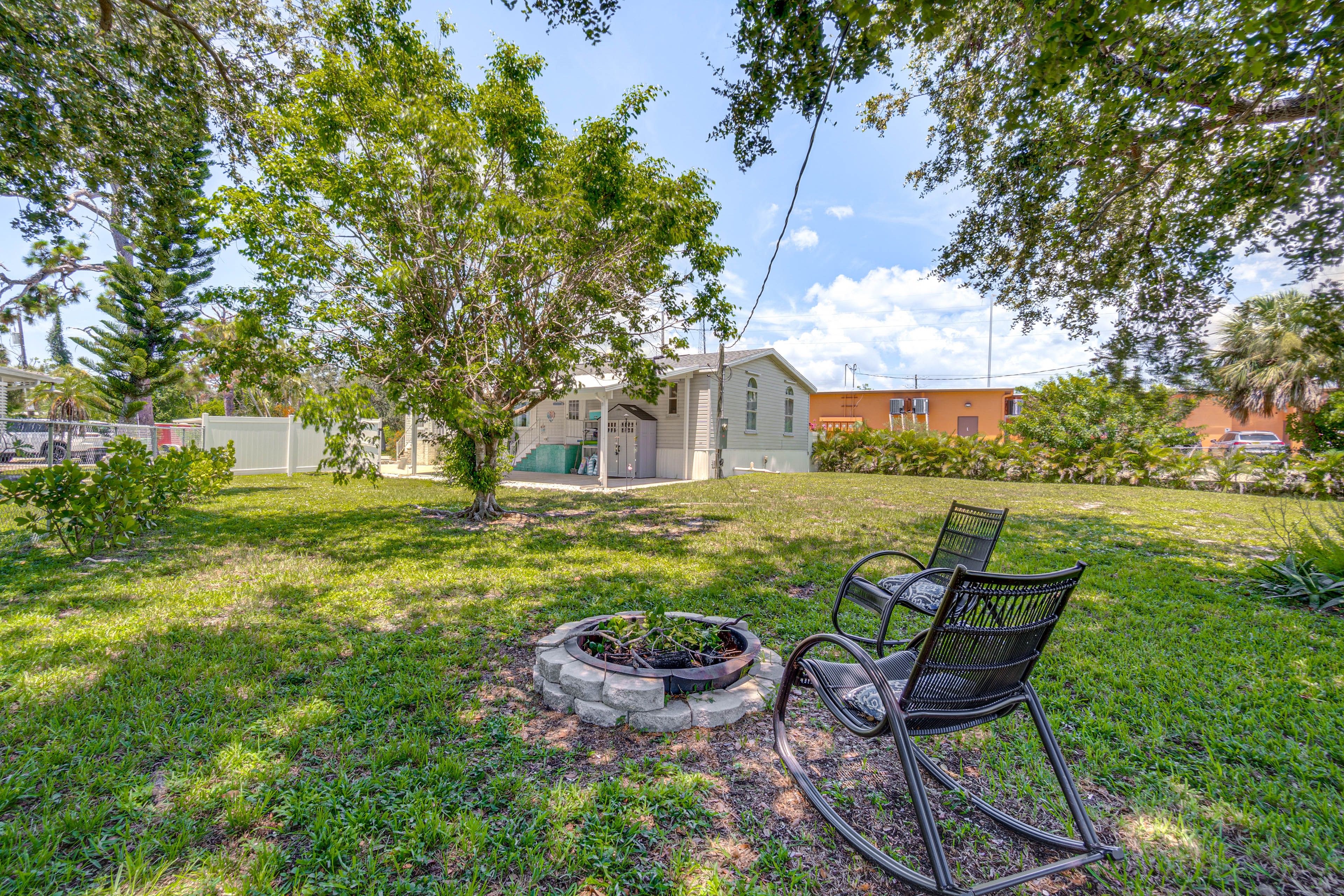 Fenced Backyard | Fire Pit