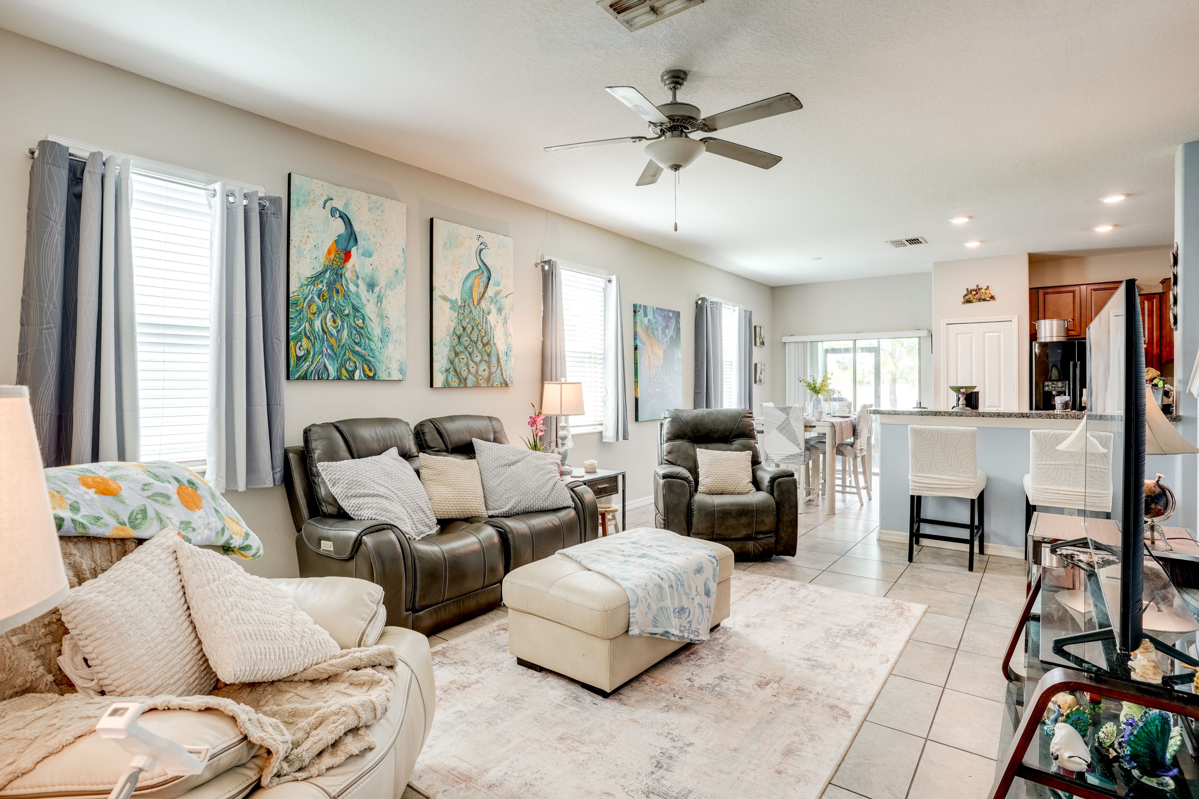 Tampa Vacation Rental | 1BR | 1.5BA | 1,548 Sq Ft | Stairs Required