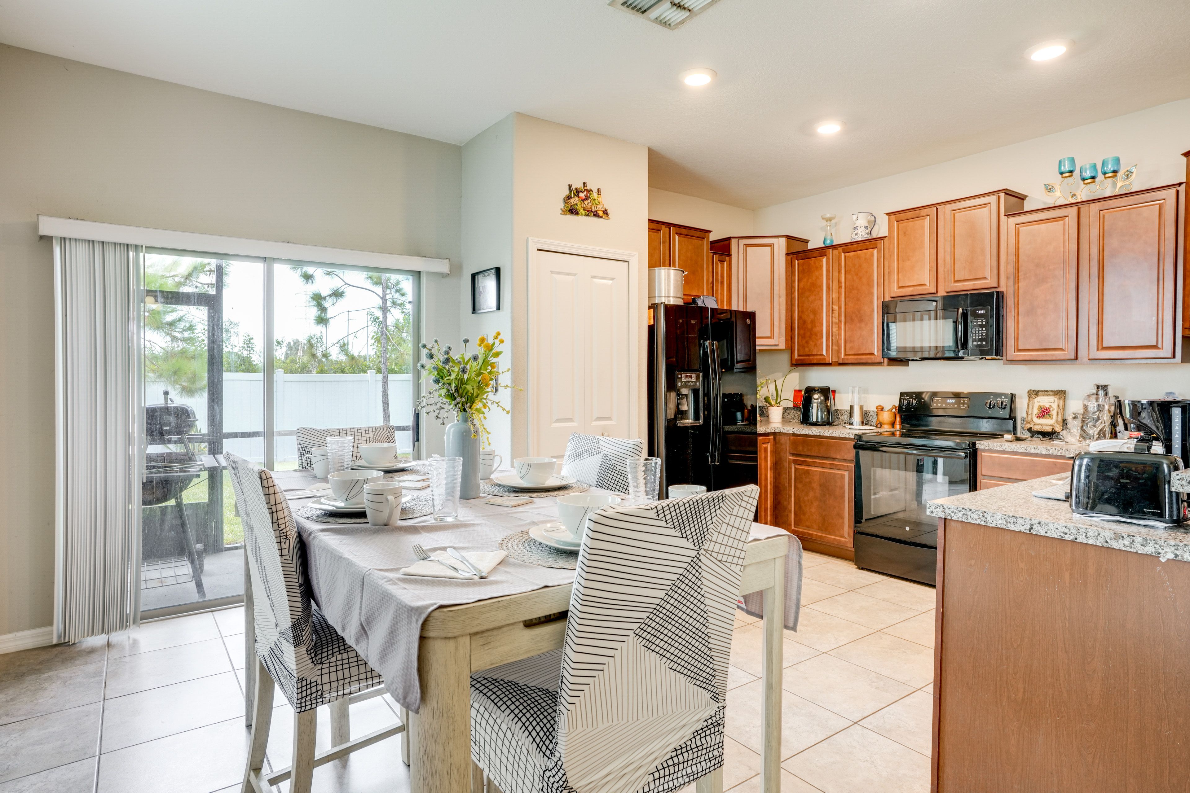 Dining Space | Dishware/Flatware | 1st Floor