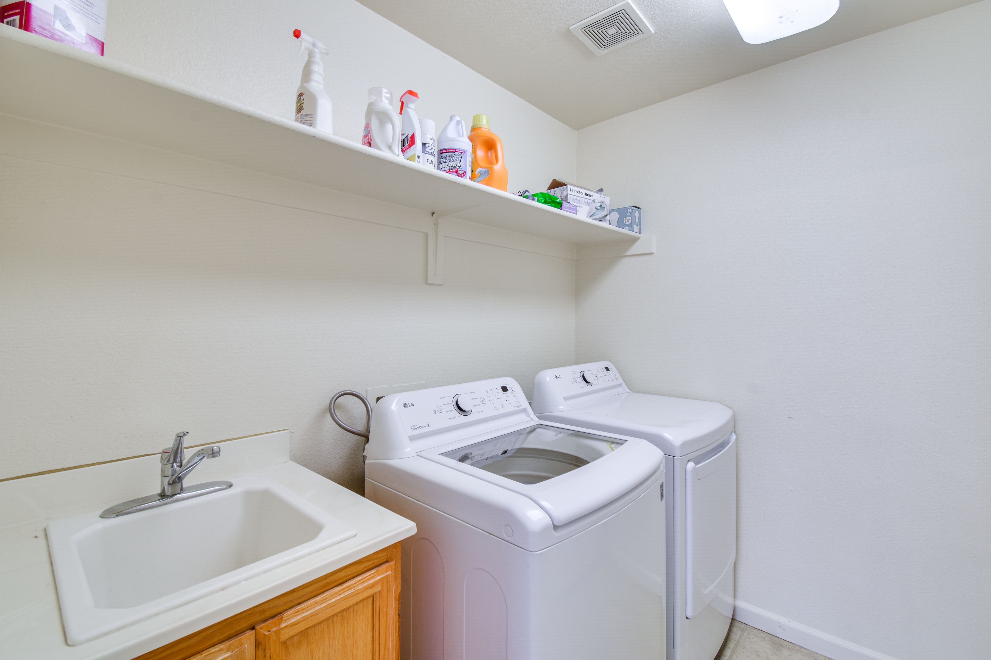 Laundry Room | 1st Floor | Washer/Dryer