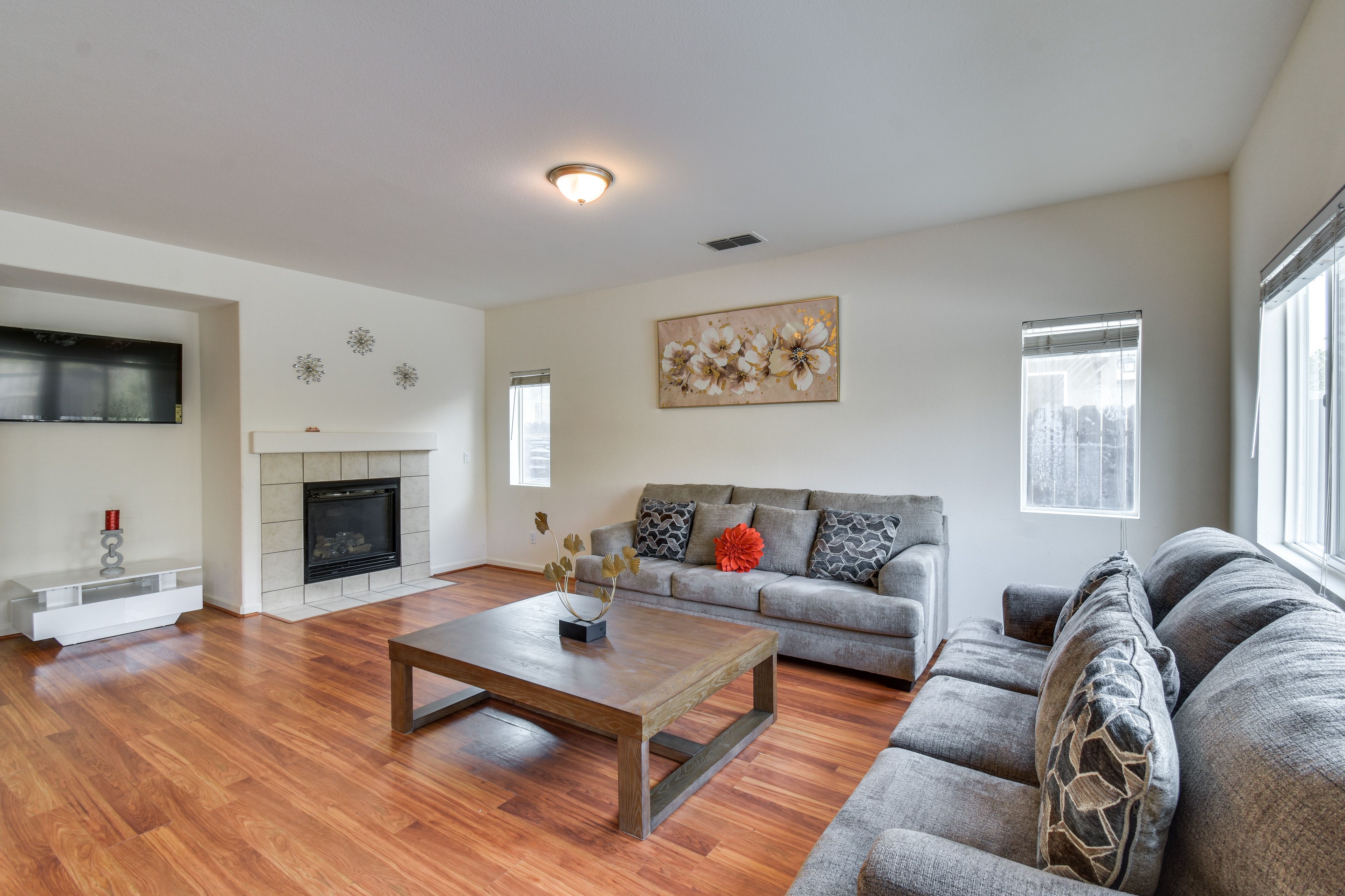 Living Room | 1st Floor | Books/Board Games