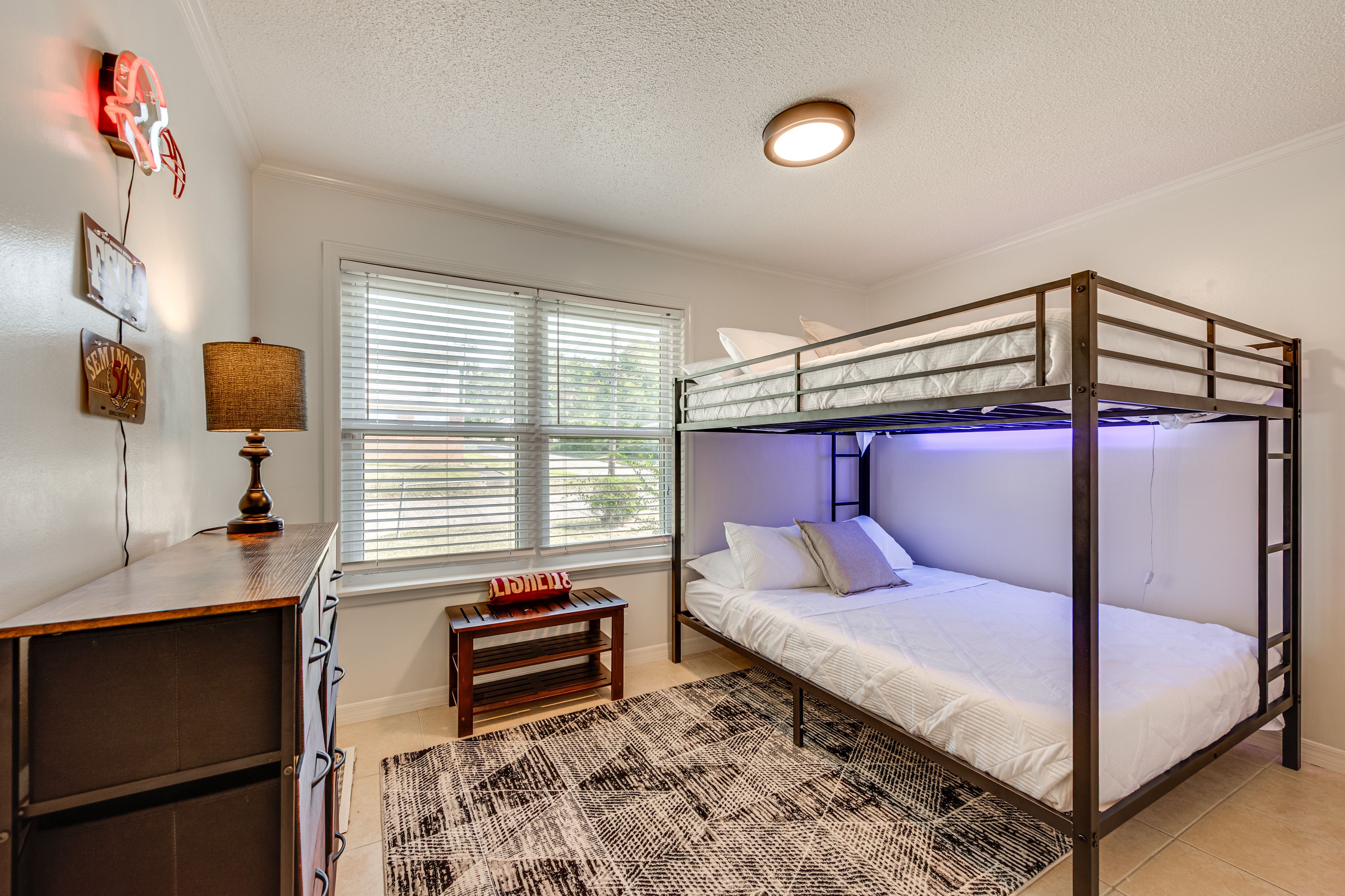 Bedroom 3 | Queen Bunk Bed (Top Bunk w/ 400-Lb Weight Limit)