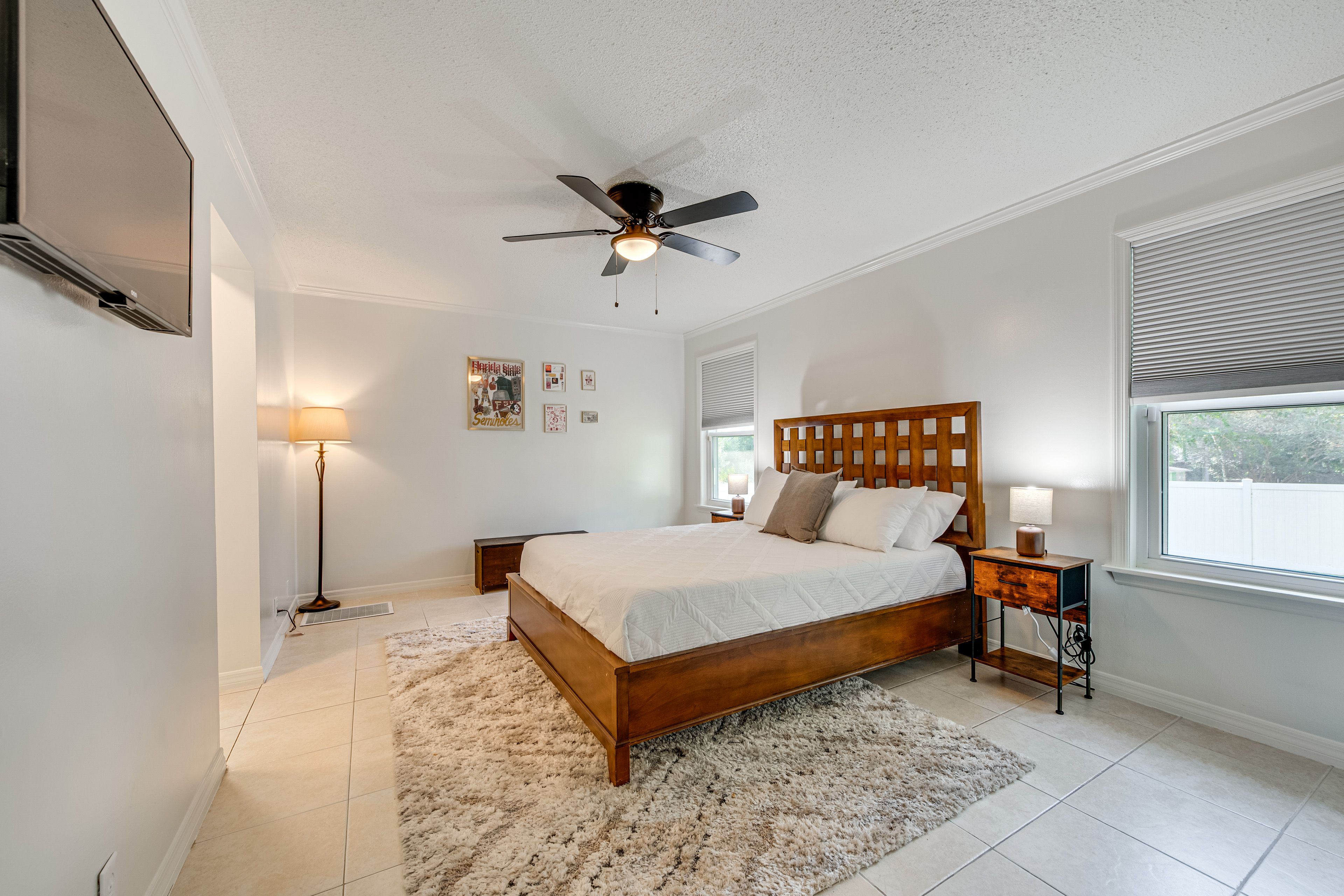 Bedroom 1 | Queen Bed | Linens Provided
