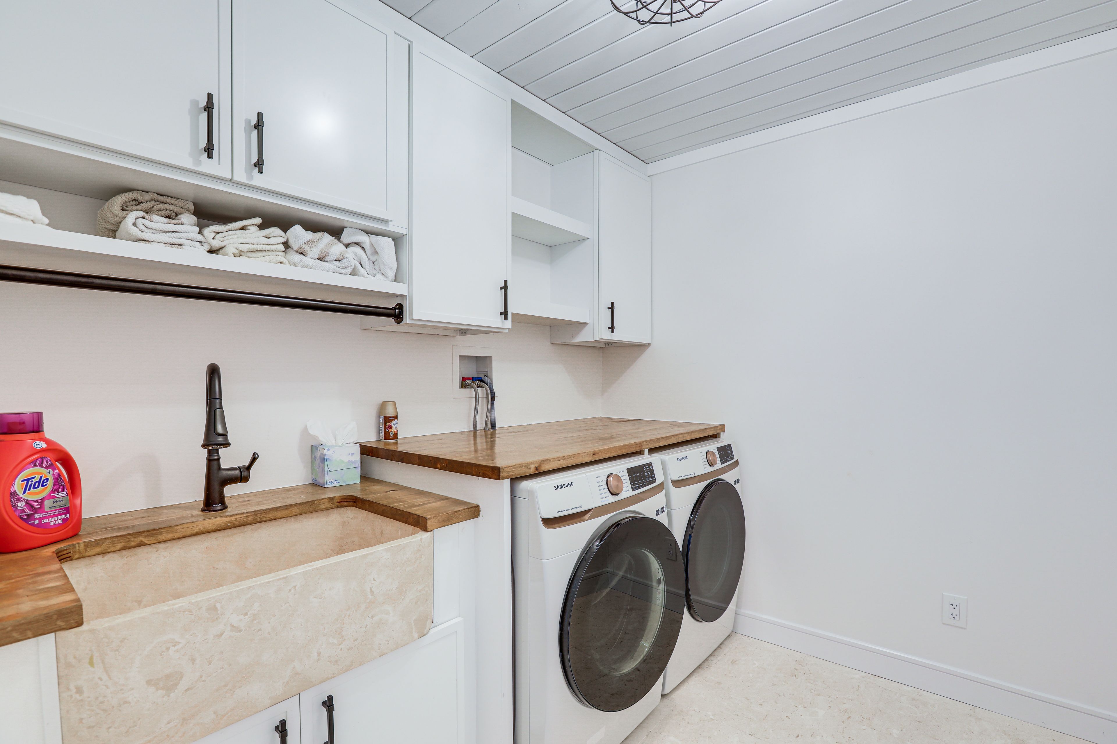 Laundry Room | Main Level
