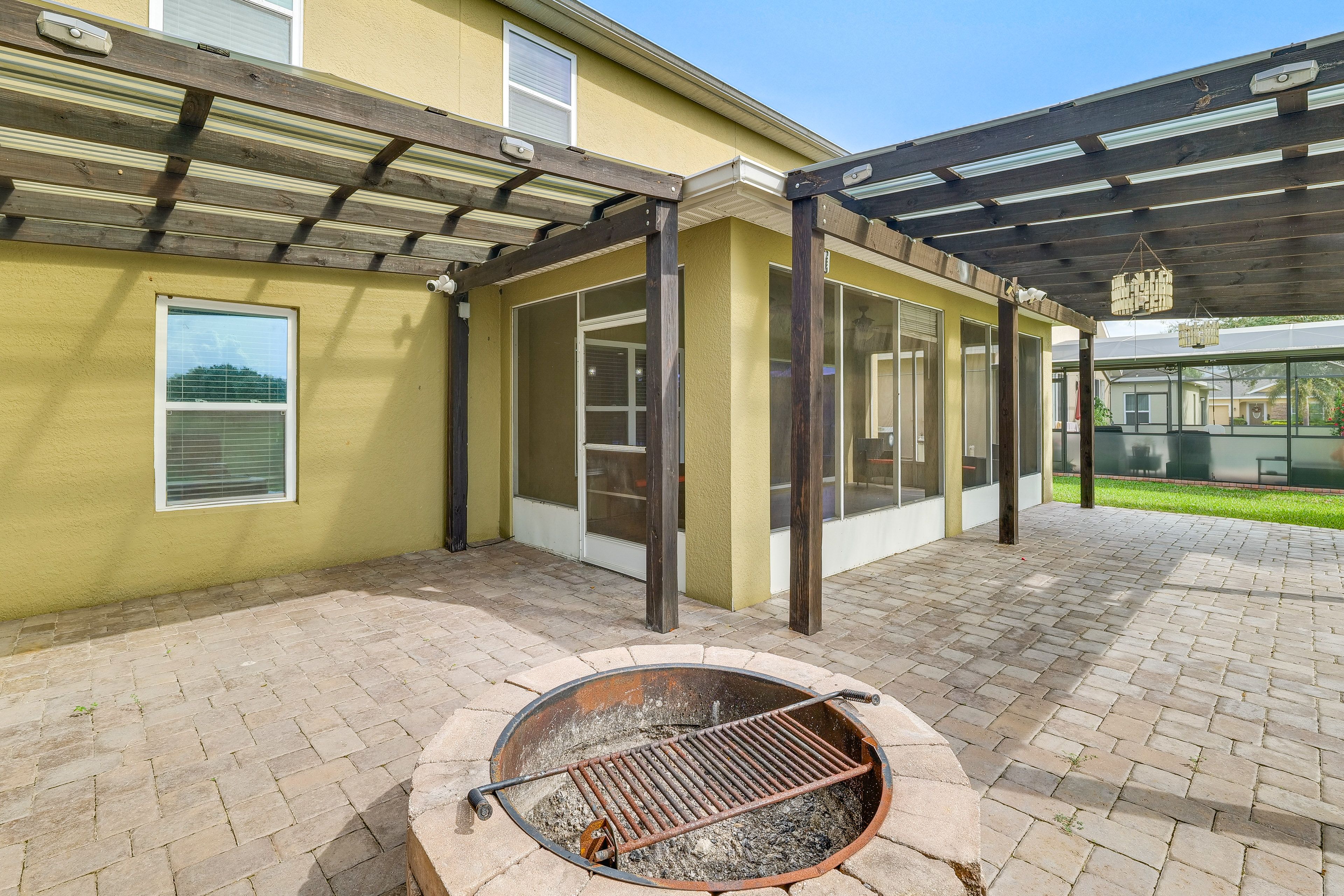Patio | Fire Pit