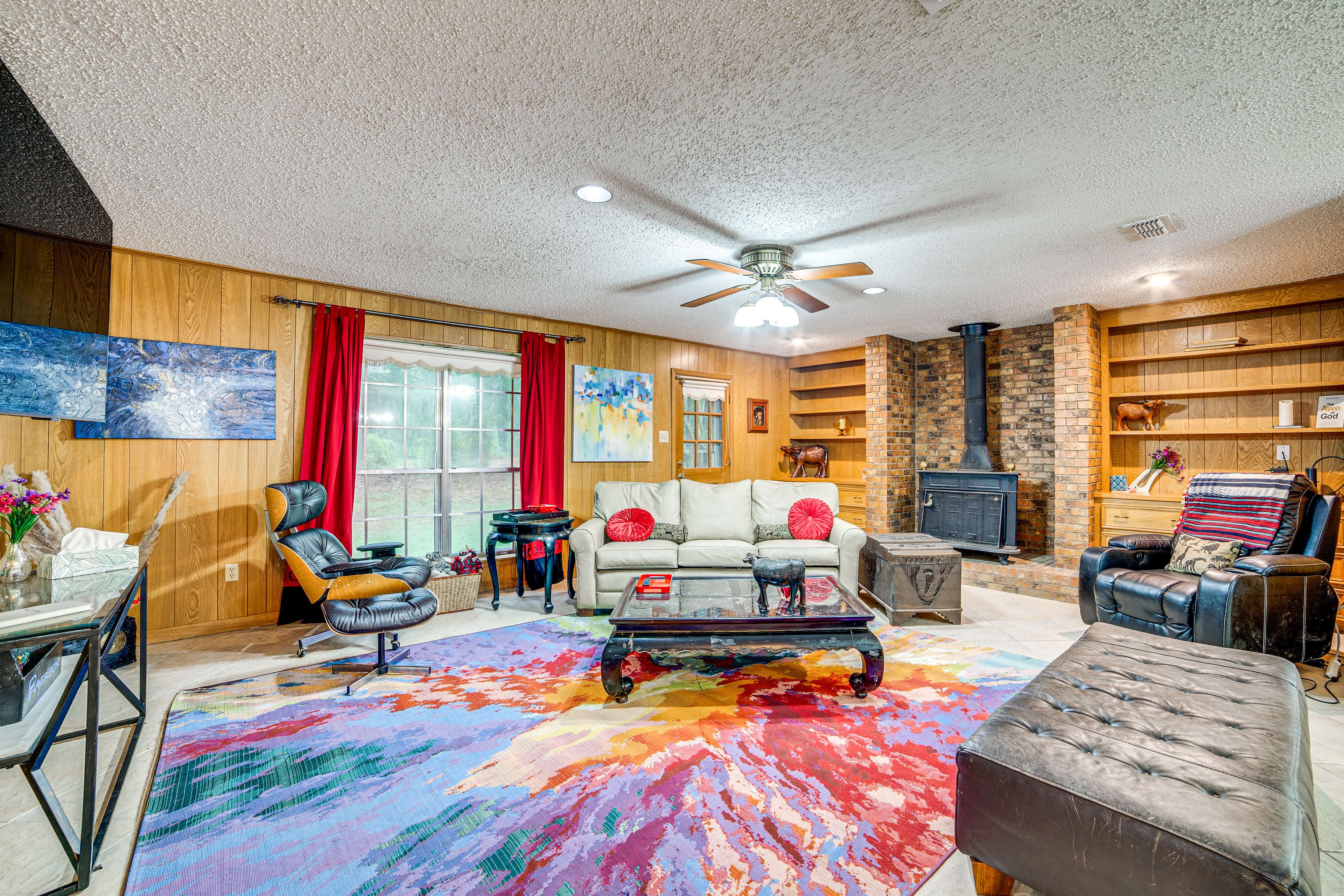 Single-Story Home | Free WiFi | Central A/C & Heating