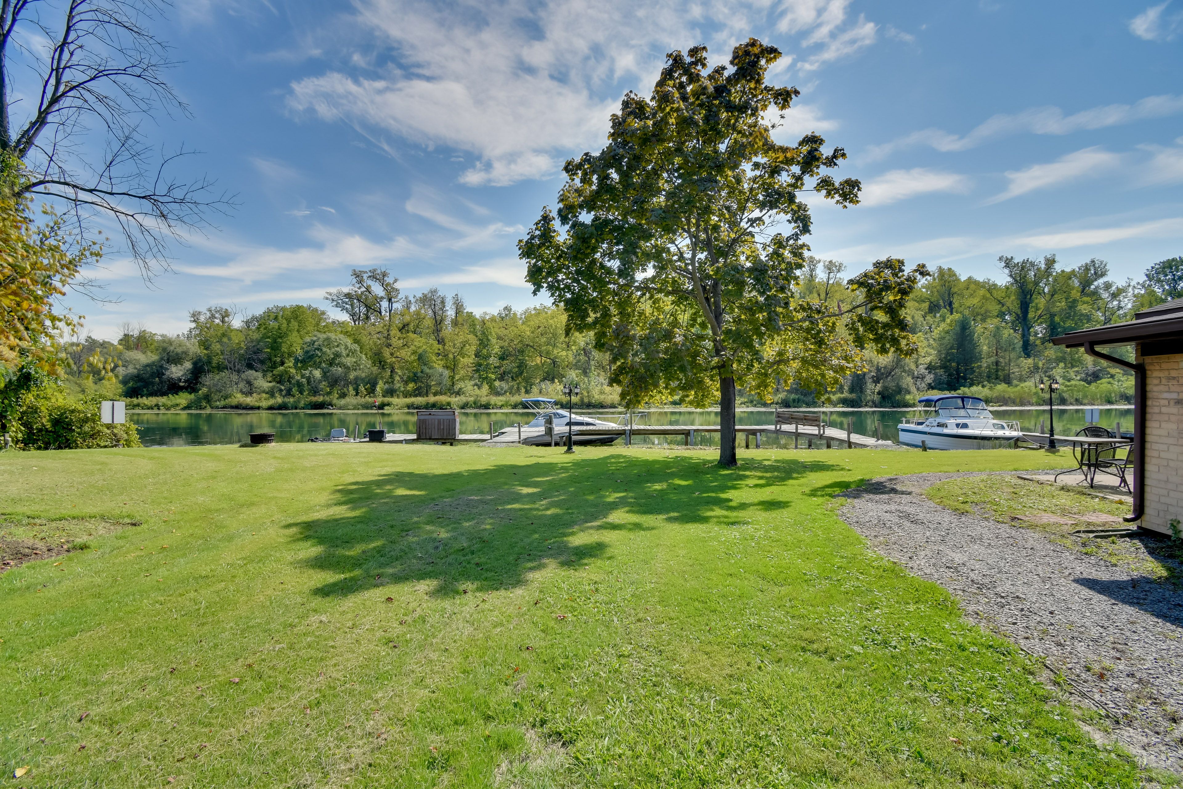 Apartment Exterior | Shared Fishing Dock & Riverfront