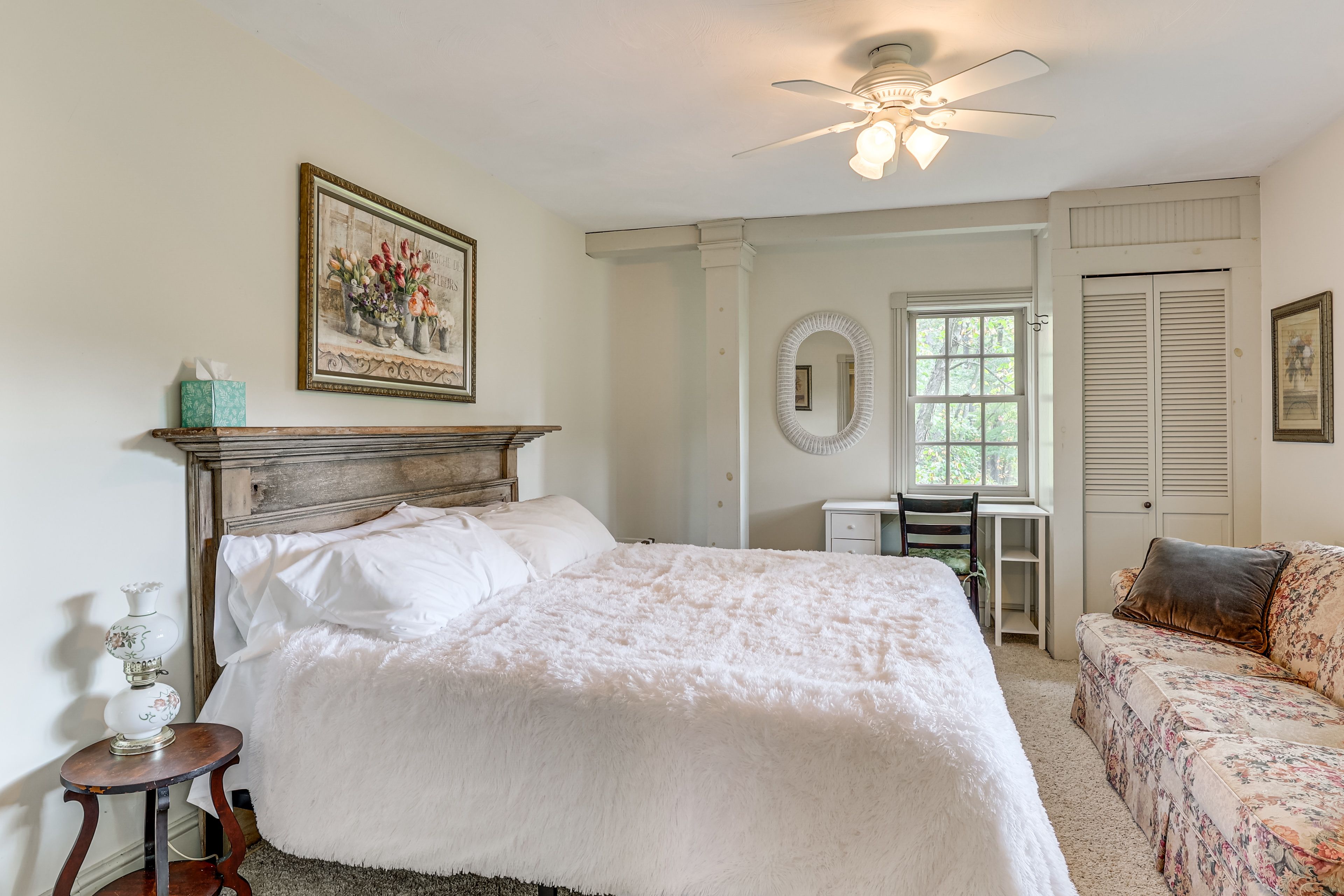 Bedroom 1 | 1st Floor | King Bed