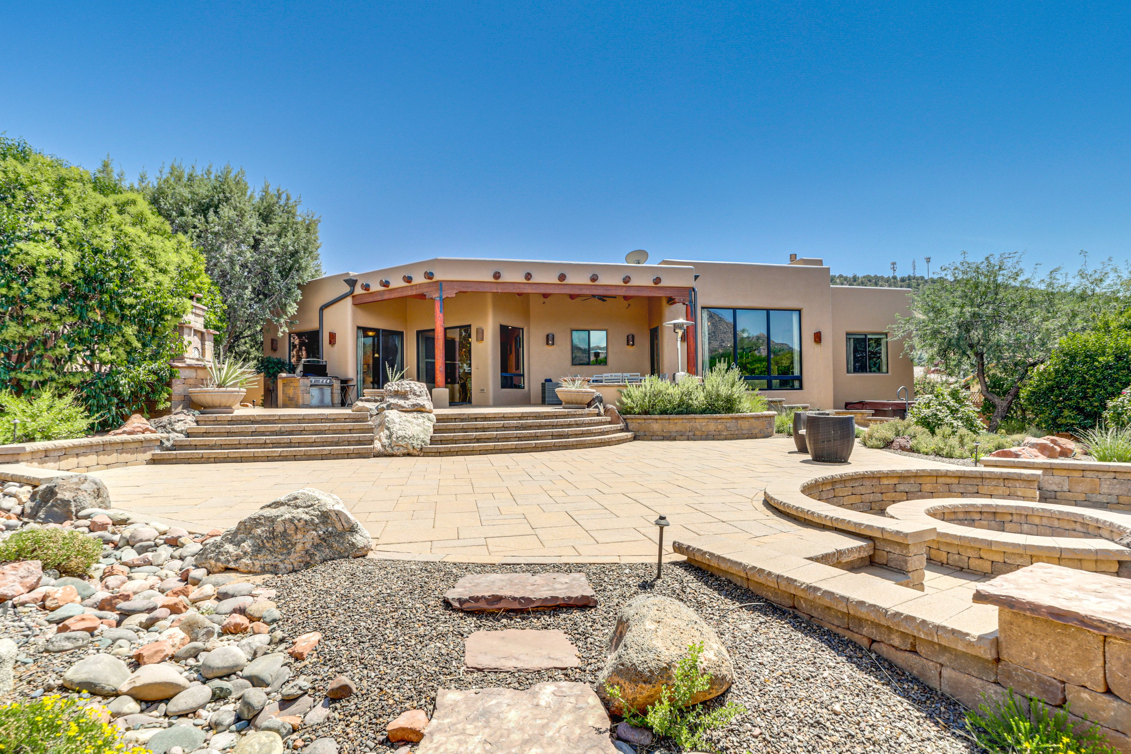 Property Exterior | Single-Story Home