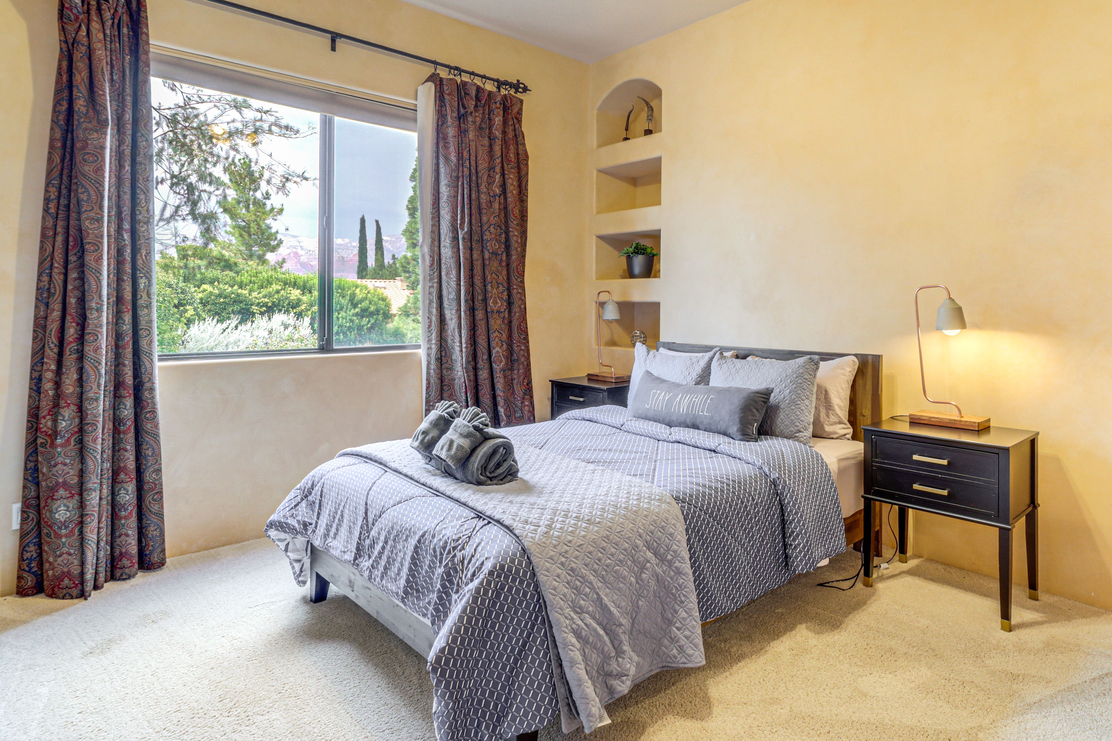 Bedroom 2 | Queen Bed | Linens Provided