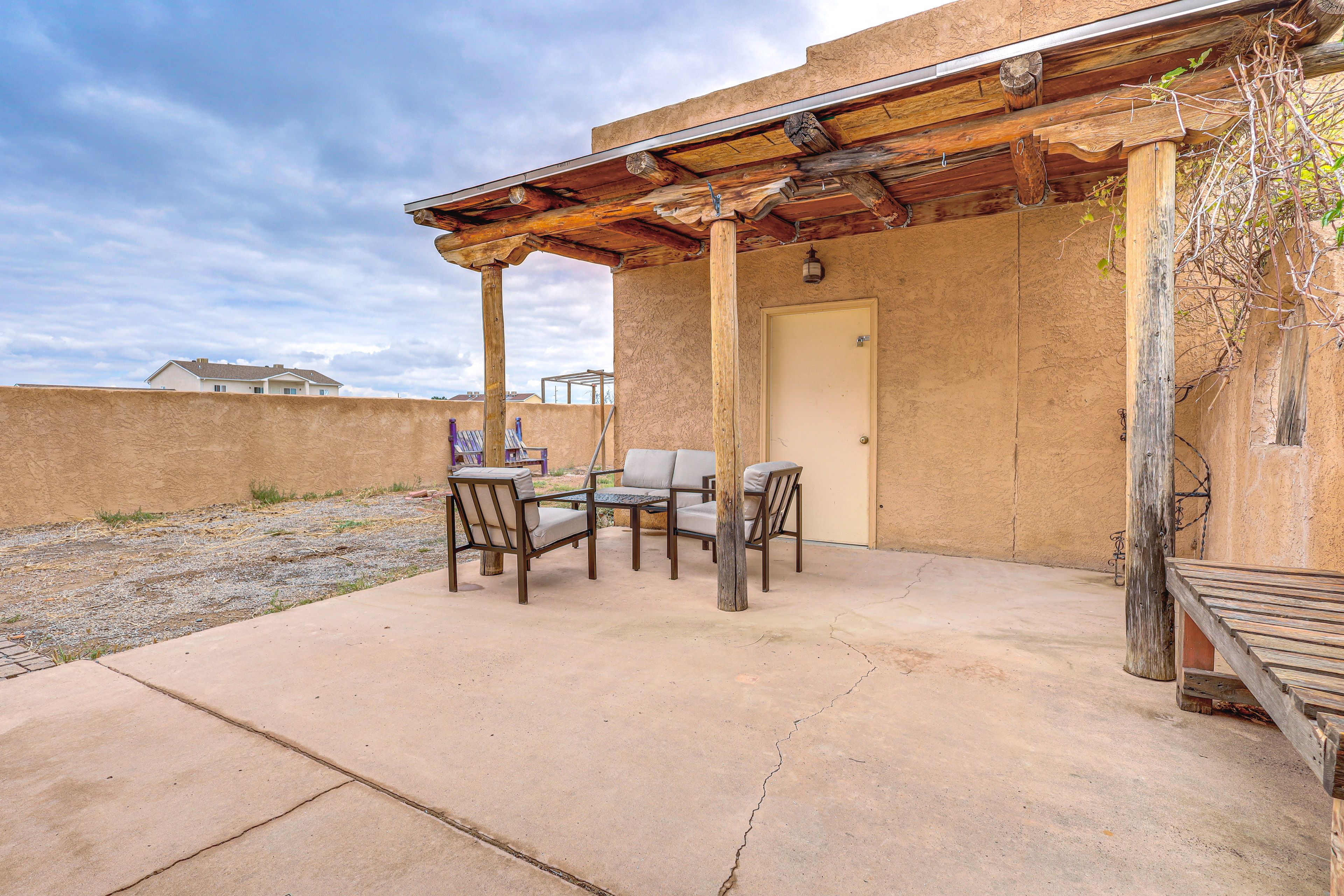 Patio | Outdoor Seating