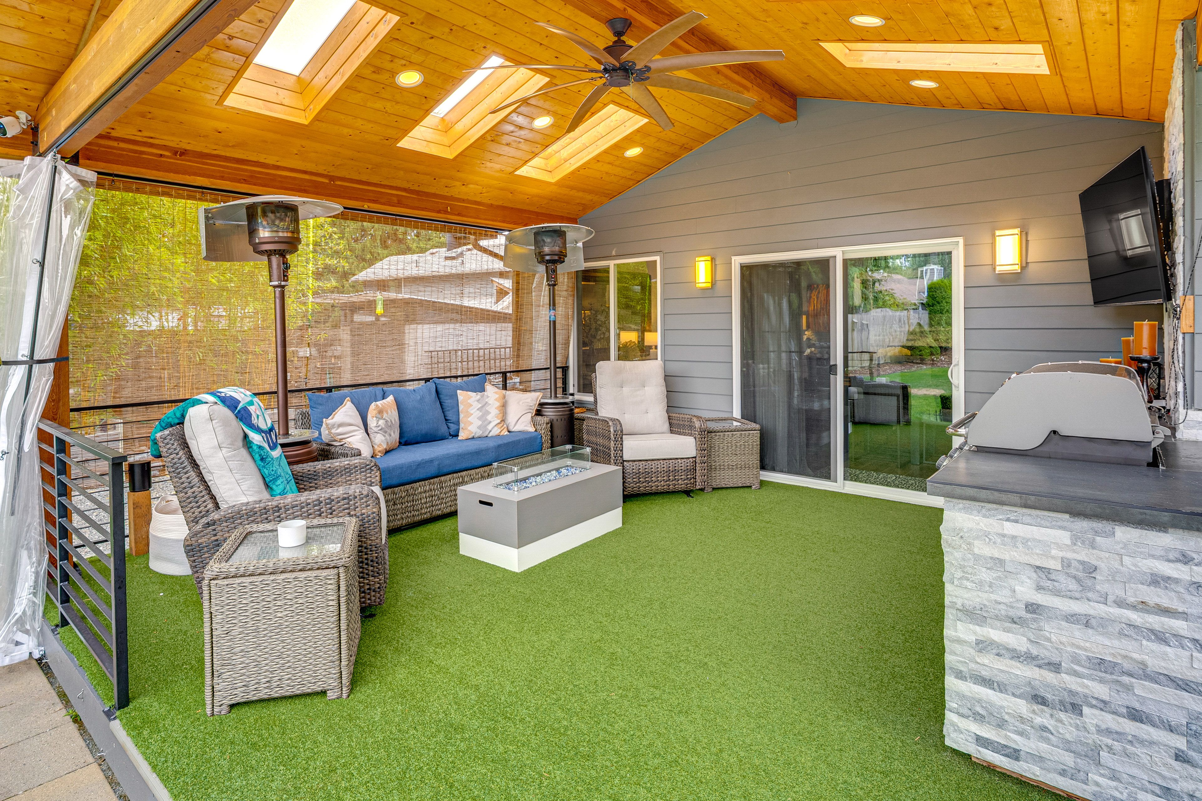 Patio | Gas Grill | Gas Fire Pit