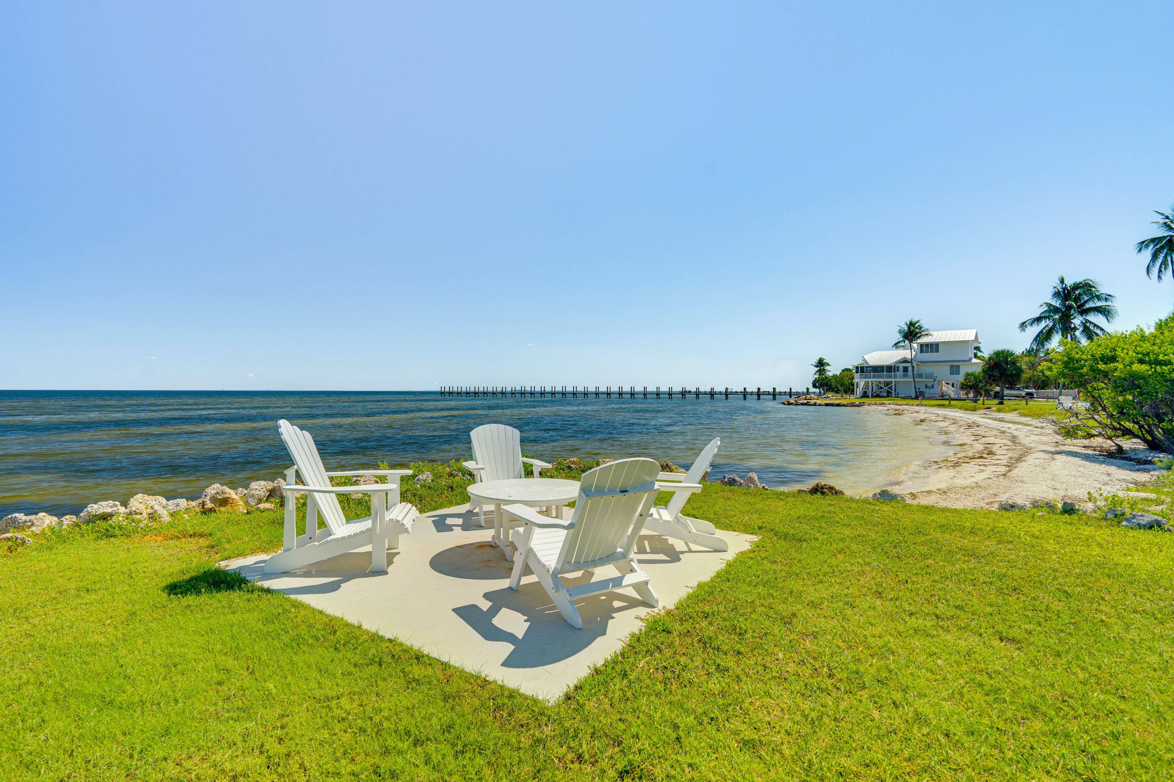 Seagull Bay Community | Beach Access | Shared Outdoor Space