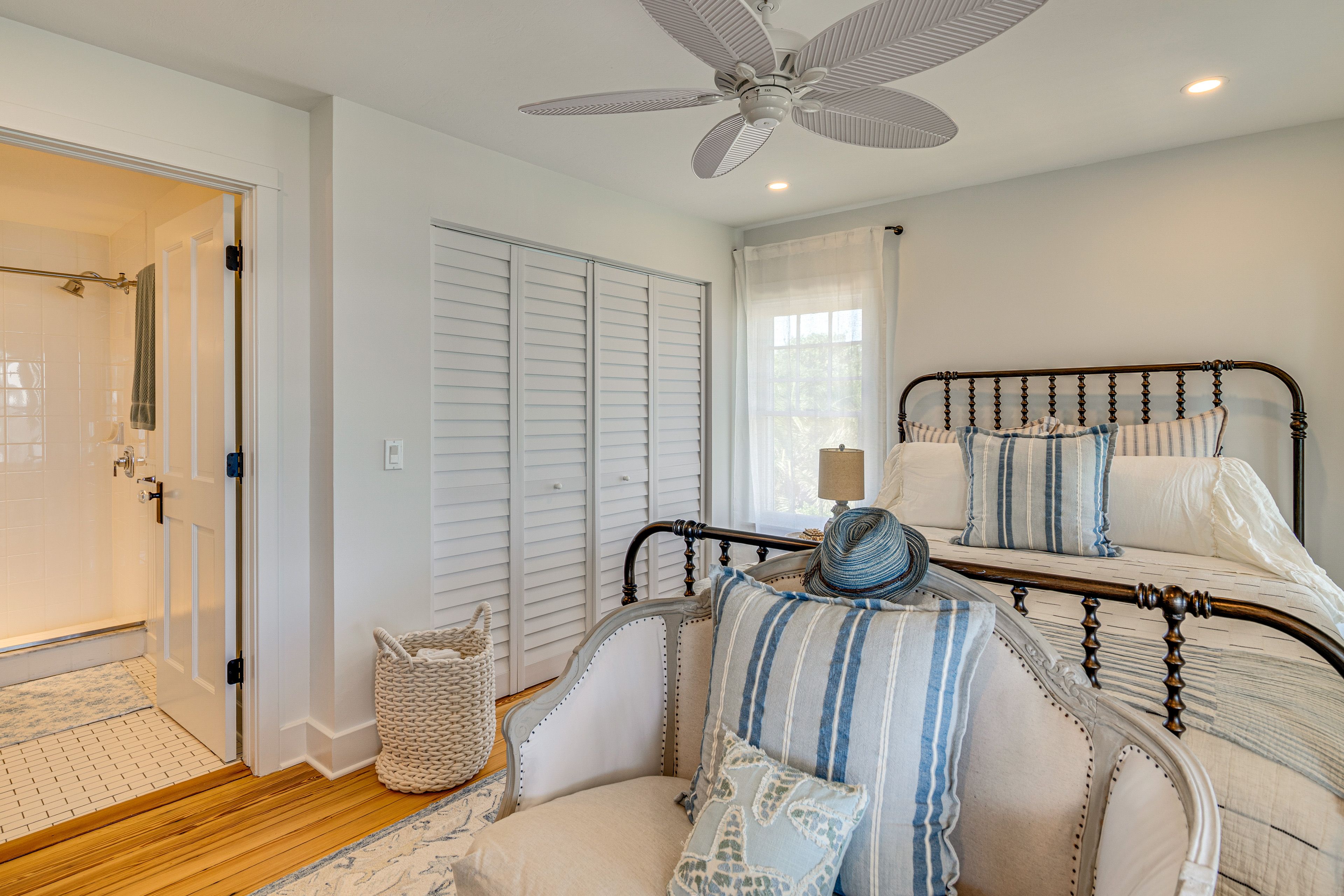 Bedroom 2 | Queen Bed | 2nd Floor