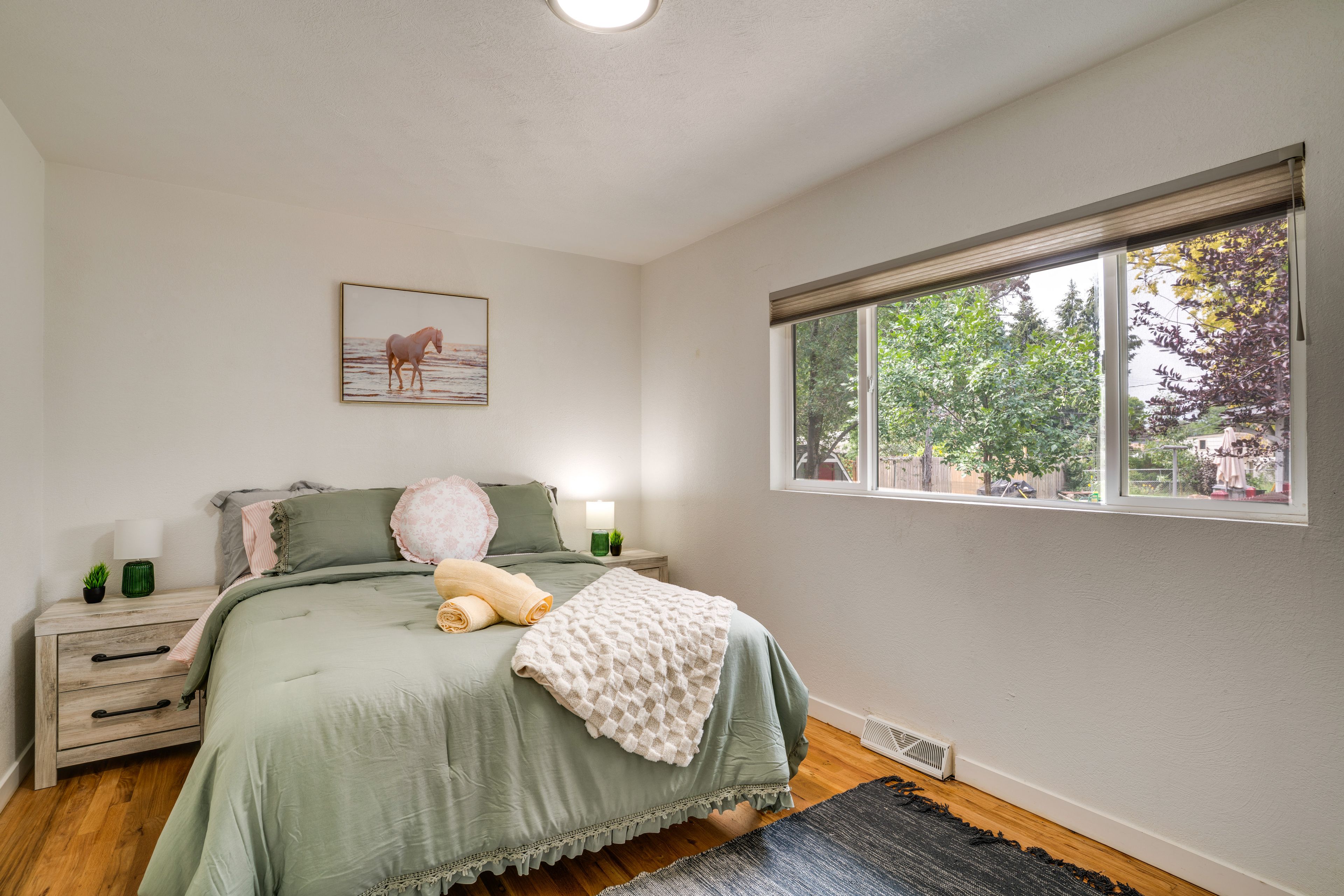 Bedroom 2 | Queen Bed | Main Level